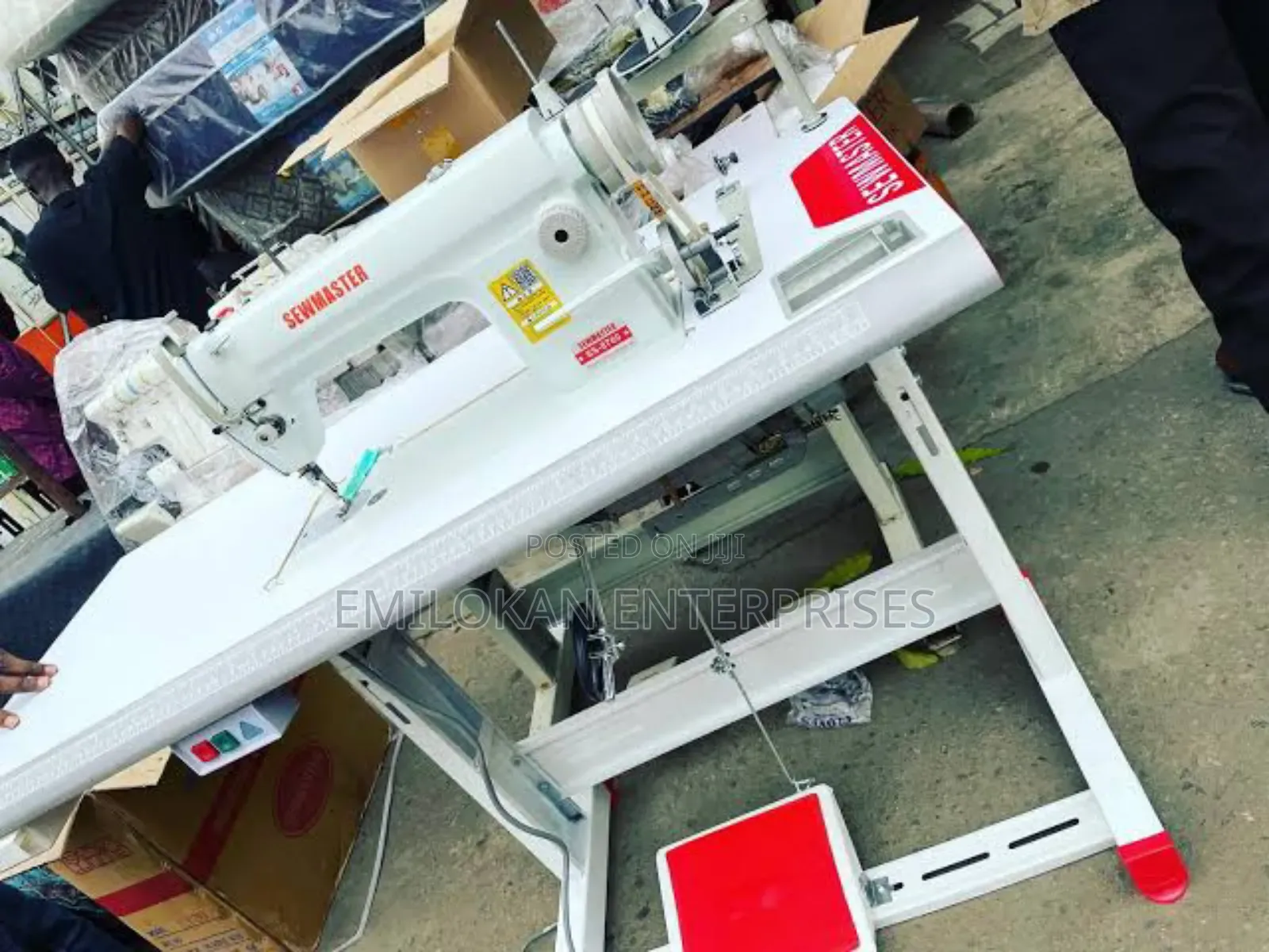 Sewmaster Industrial Sewing Machine 8700 Model