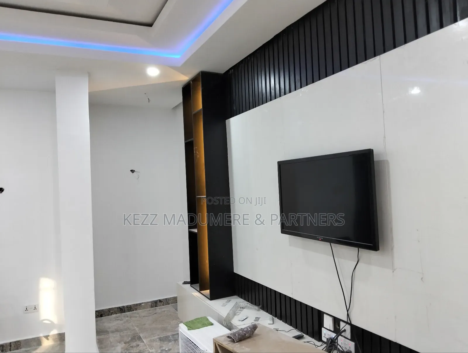 4bdrm Duplex in Apara Link Road Port for sale