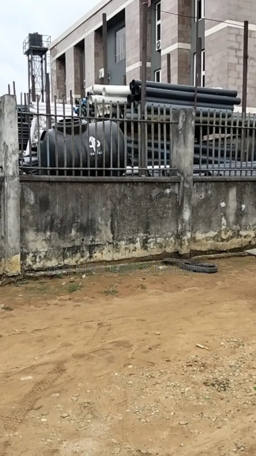 For Sale : 41⁄2 Plots on Aba Road Port Harcourt
