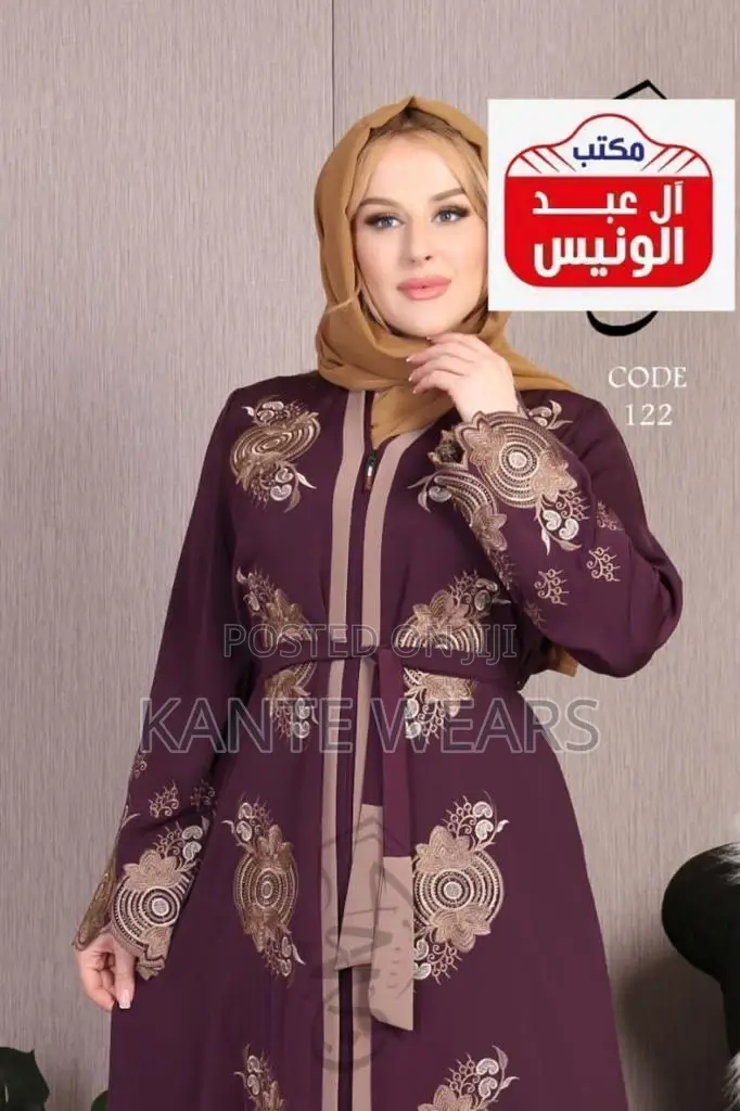 Luxury and Classic Dubai Abaya