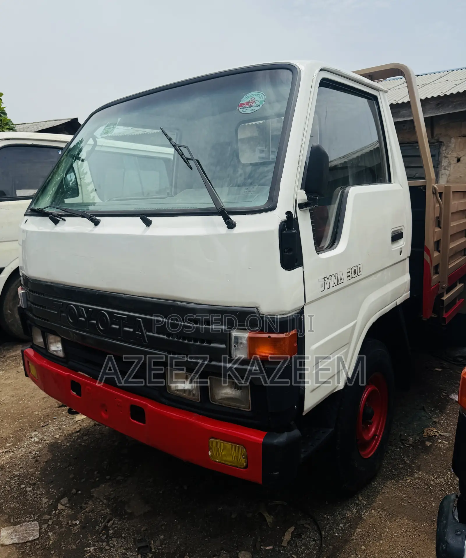 Toyota Dyna 150 Nigeria Used 1999 2.4 Liter