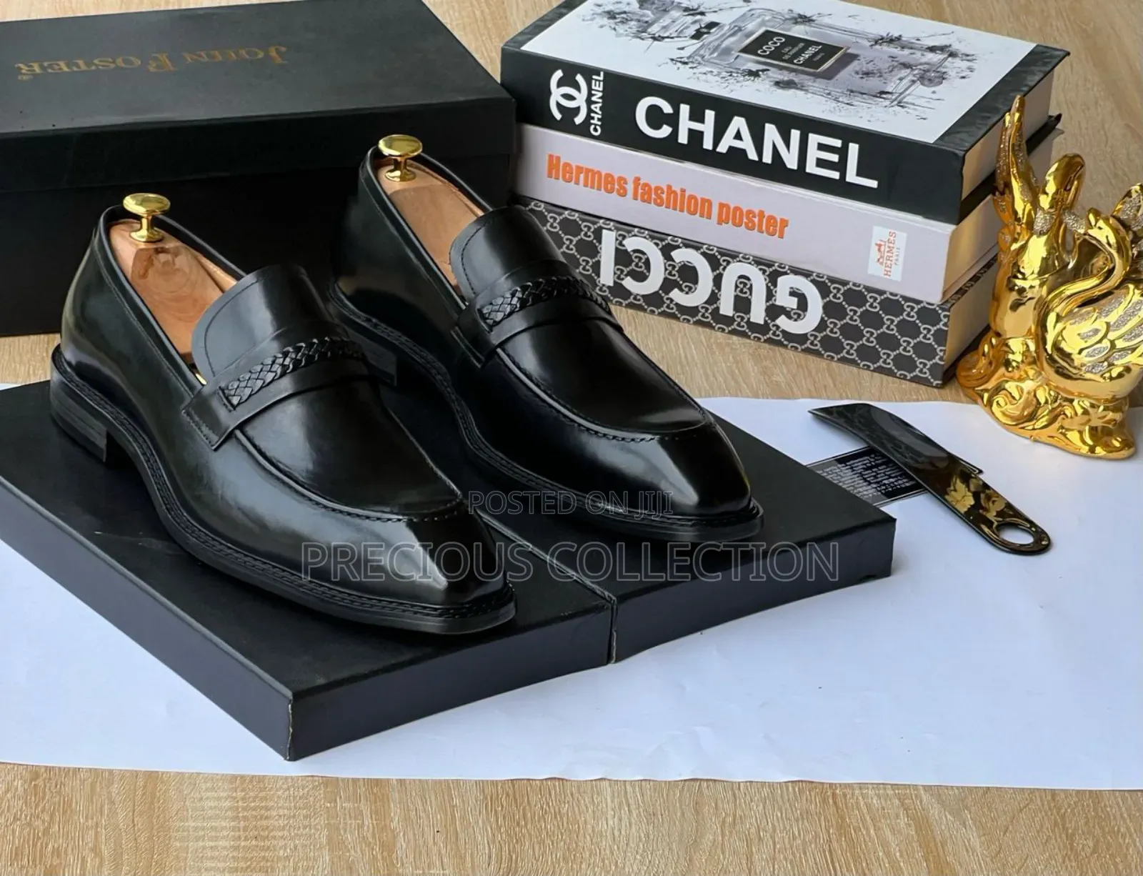John Foster Pointed Coperate Leather Shoes for Men