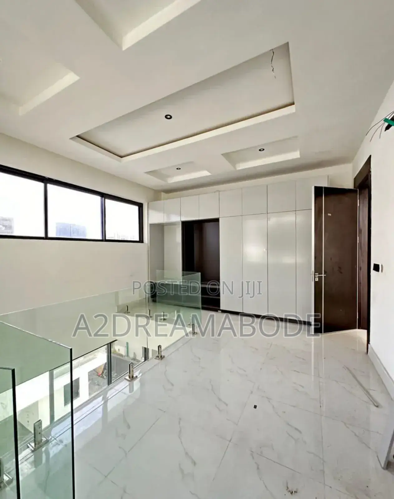 4bdrm House in Off Awolowo Way, Ikoyi for sale