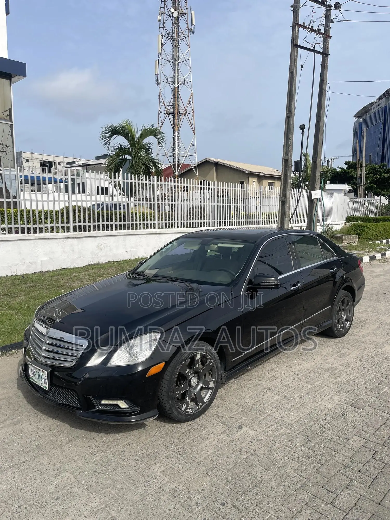 Mercedes-Benz E350 Base 4Matic Sedan AWD (3.5L 6cyl 7A) 2013 Black