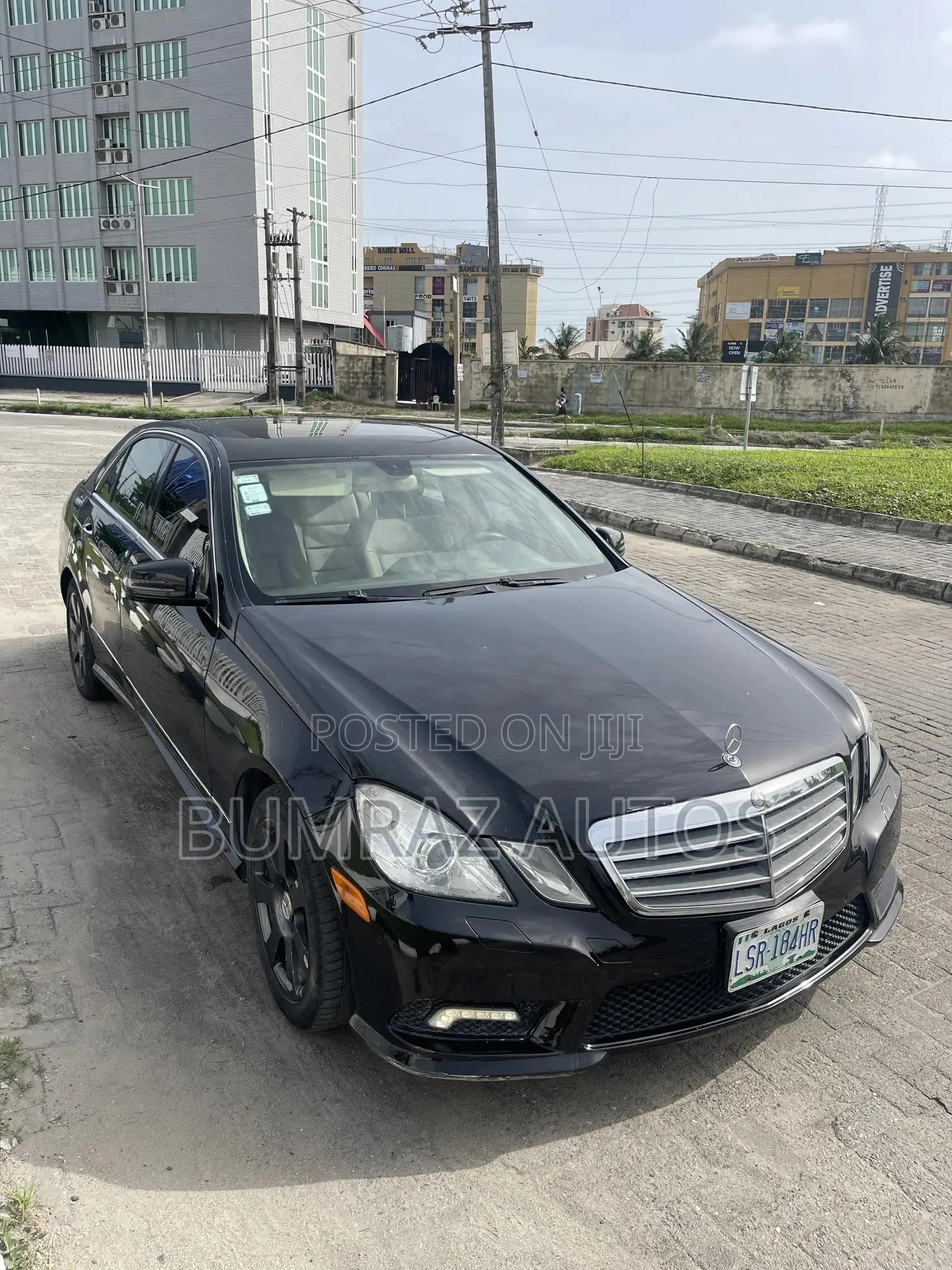 Mercedes-Benz E350 Base 4Matic Sedan AWD (3.5L 6cyl 7A) 2013 Black