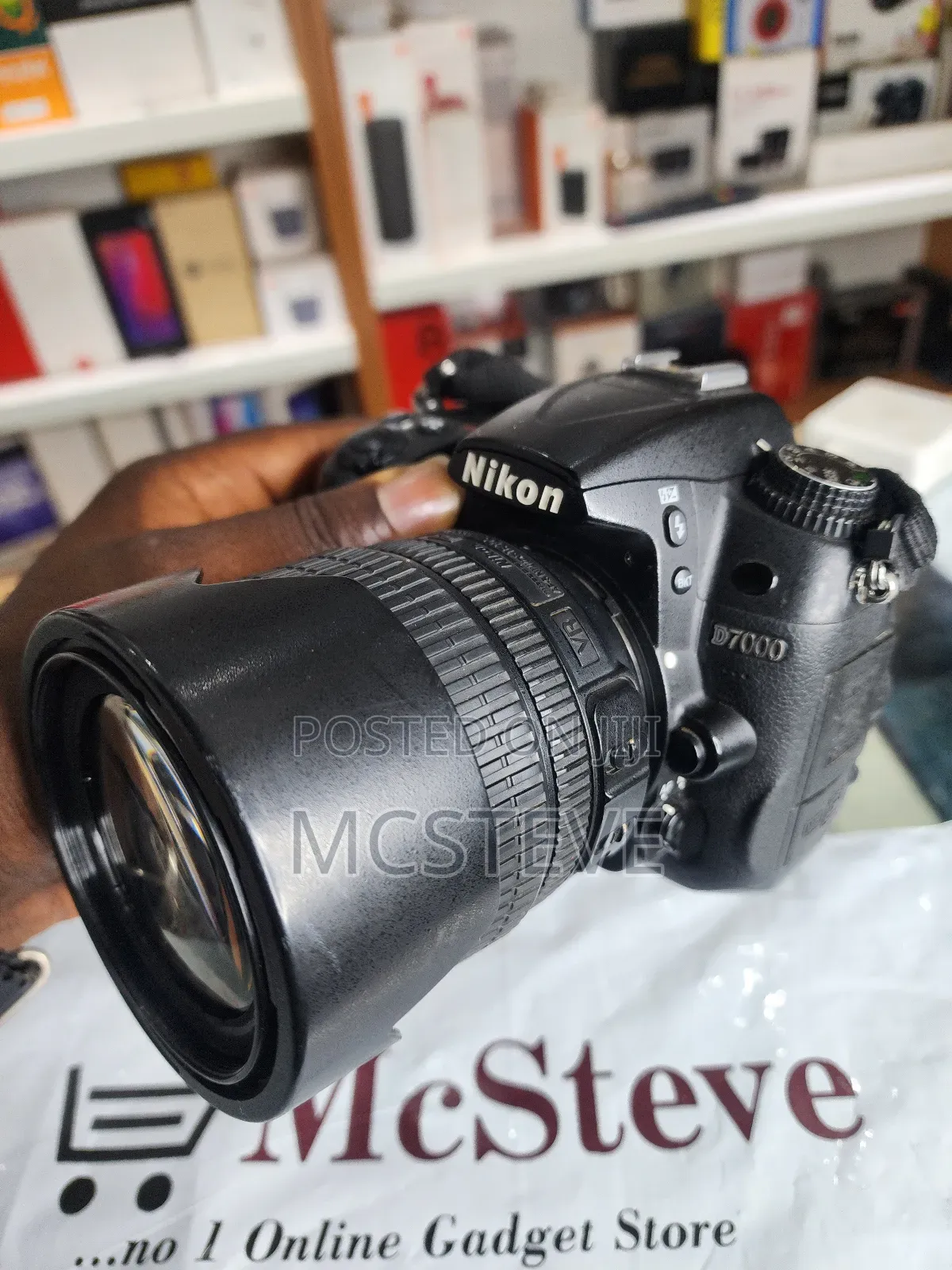 Nikon D7000 DSLR Camera With 18 - 104mm Lens