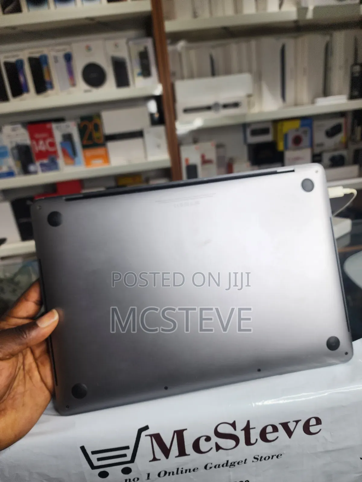 Laptop Apple MacBook Pro 2018 16GB Intel Core I5 SSD 256GB
