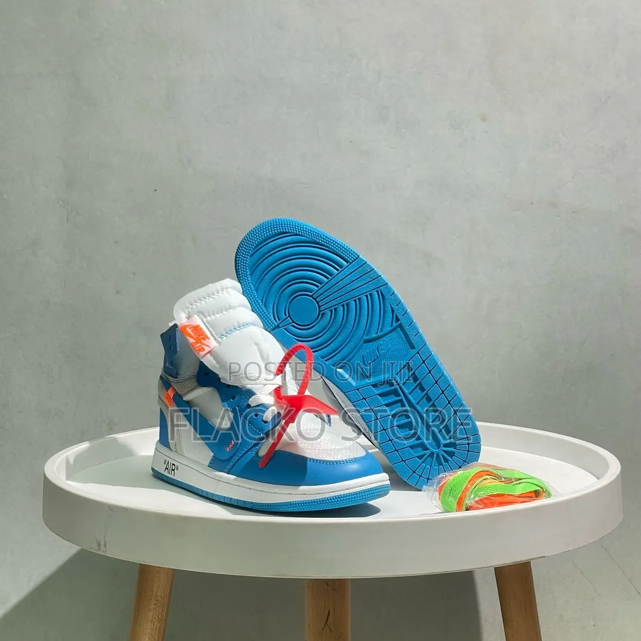 Original Off-white X Air Jordan 1 Retro High Sneakers