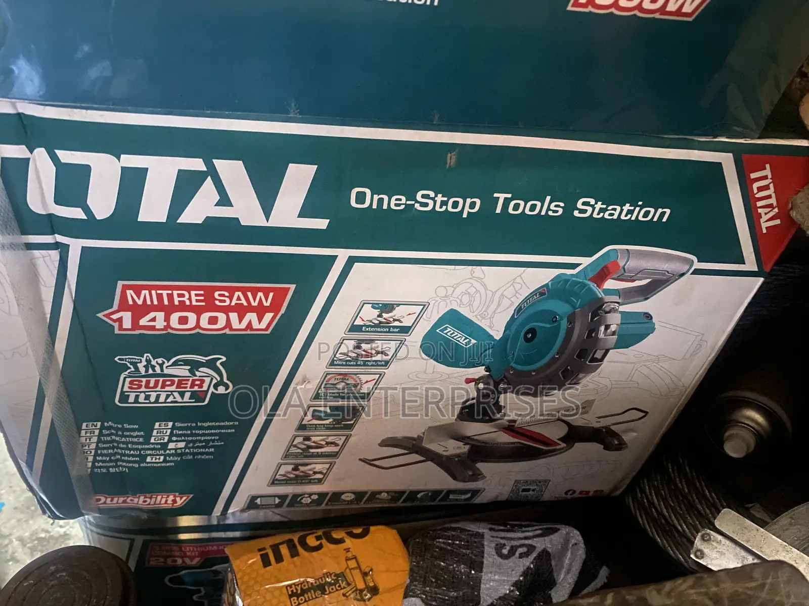 Total 1400w Mitre Saw