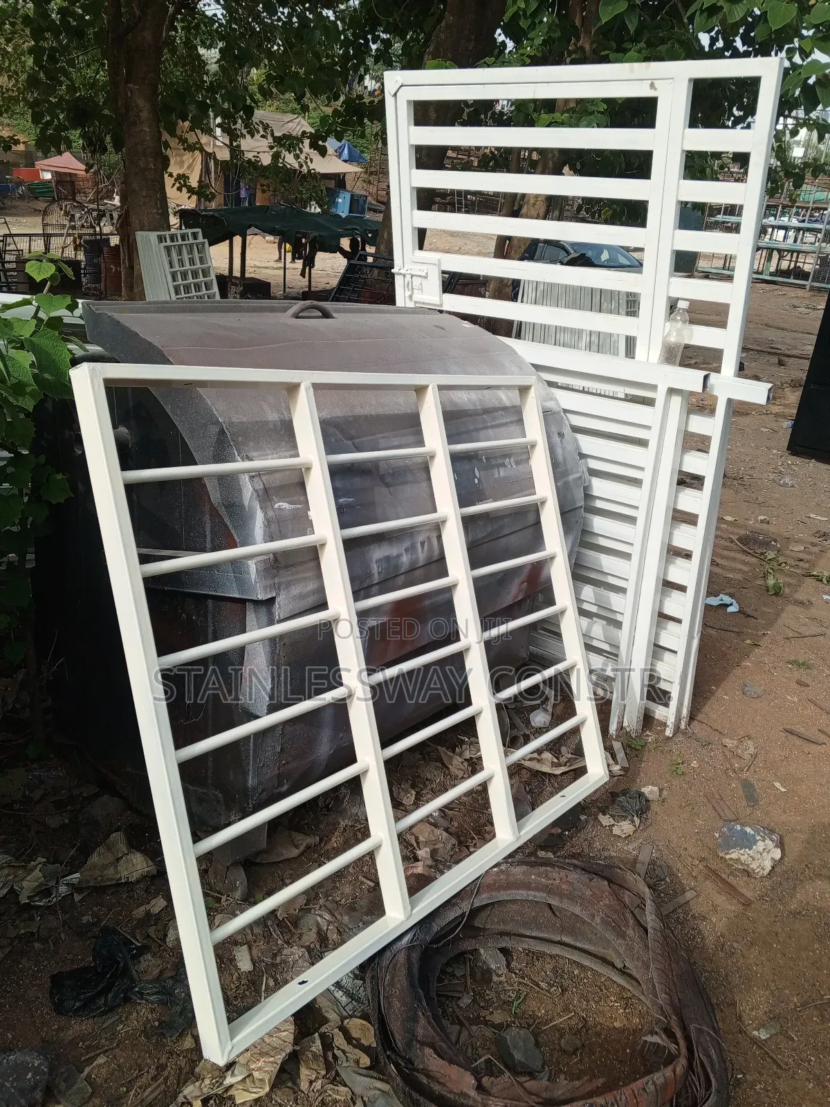 Window Pipe Burglary Gusto