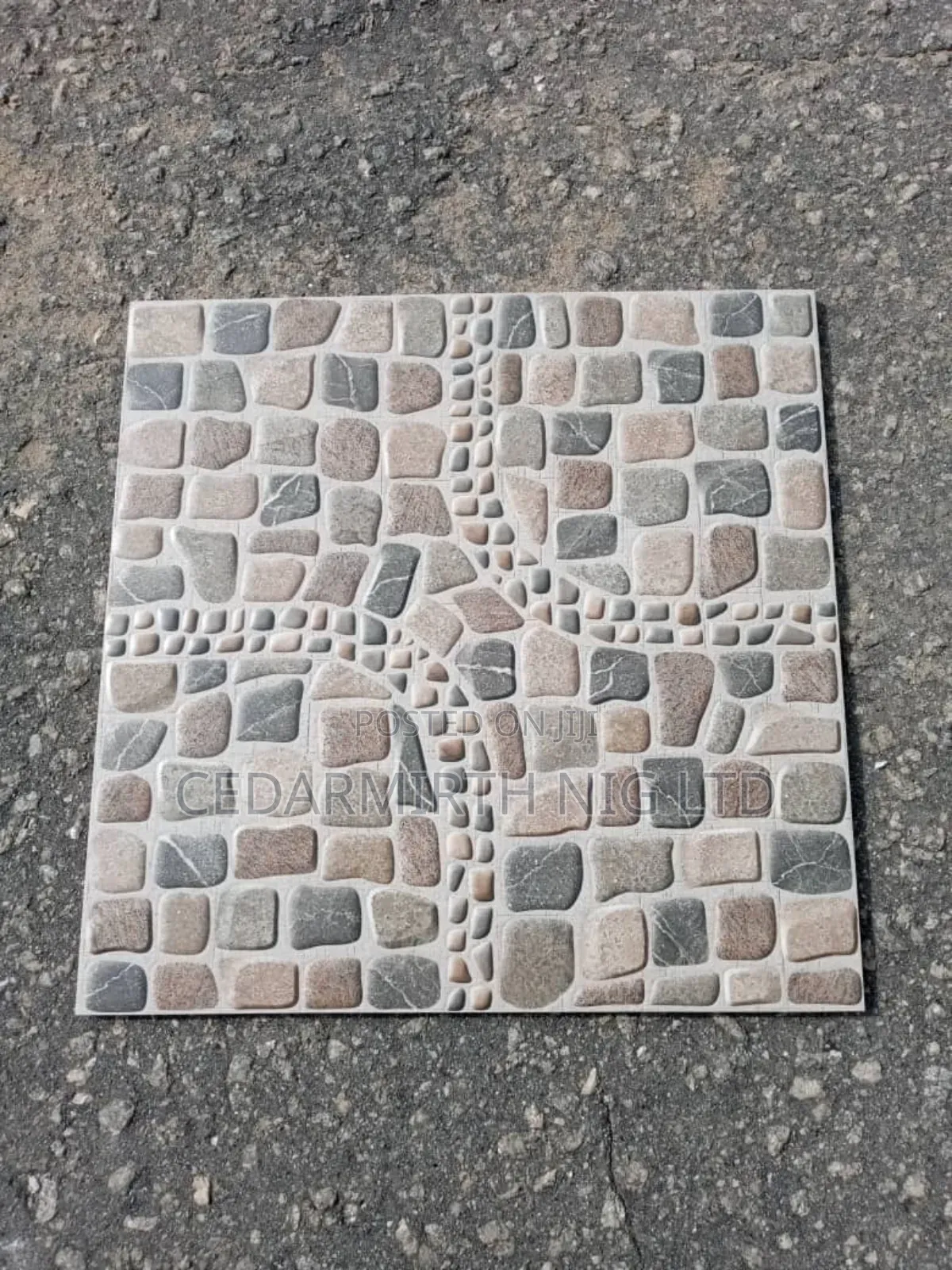 Compound Floor 50x50