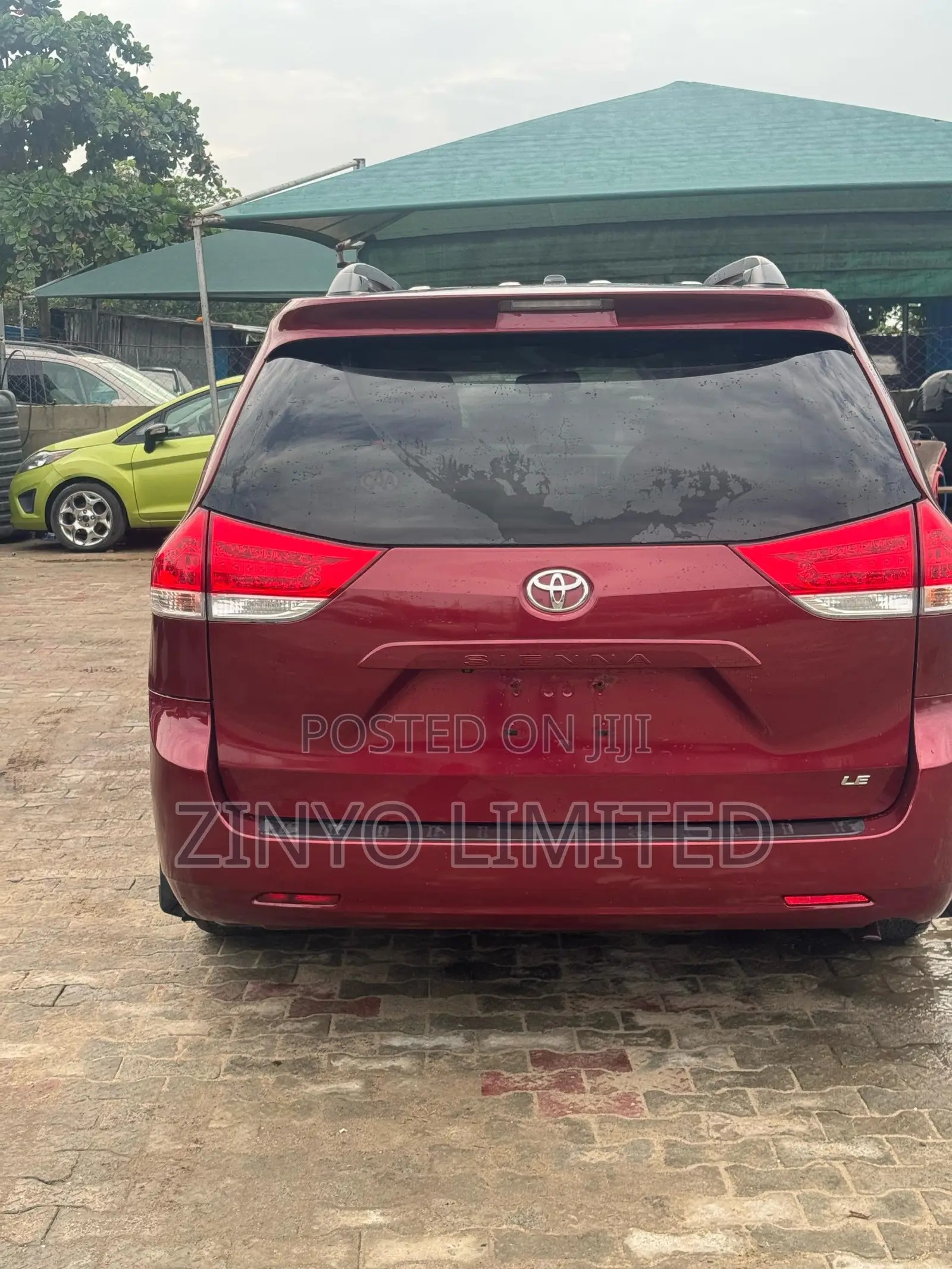 Toyota Sienna LE 7 Passenger 2011 Red