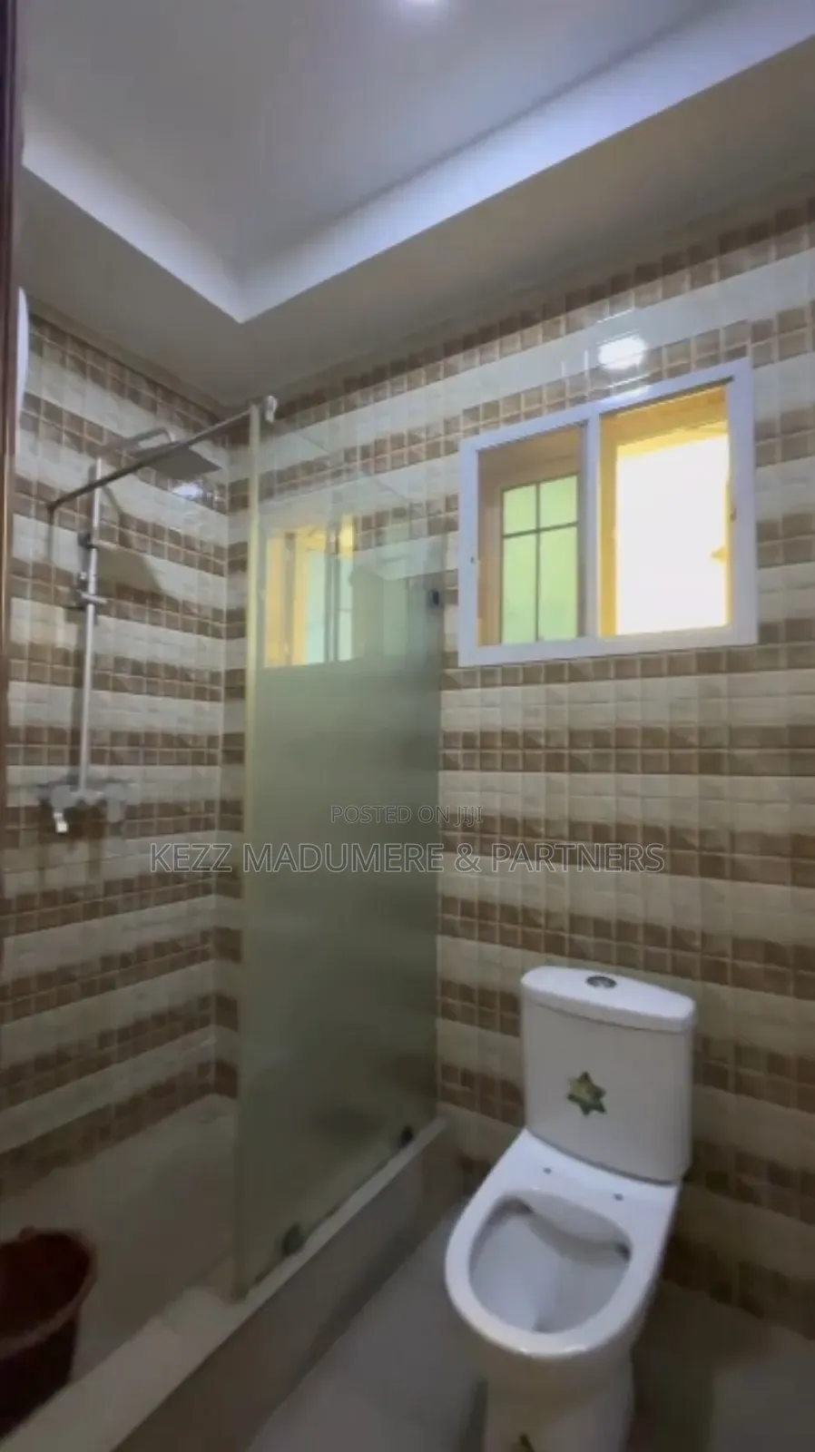 For Sale : Functional 27 Rooms Hotel in Port Harcourt