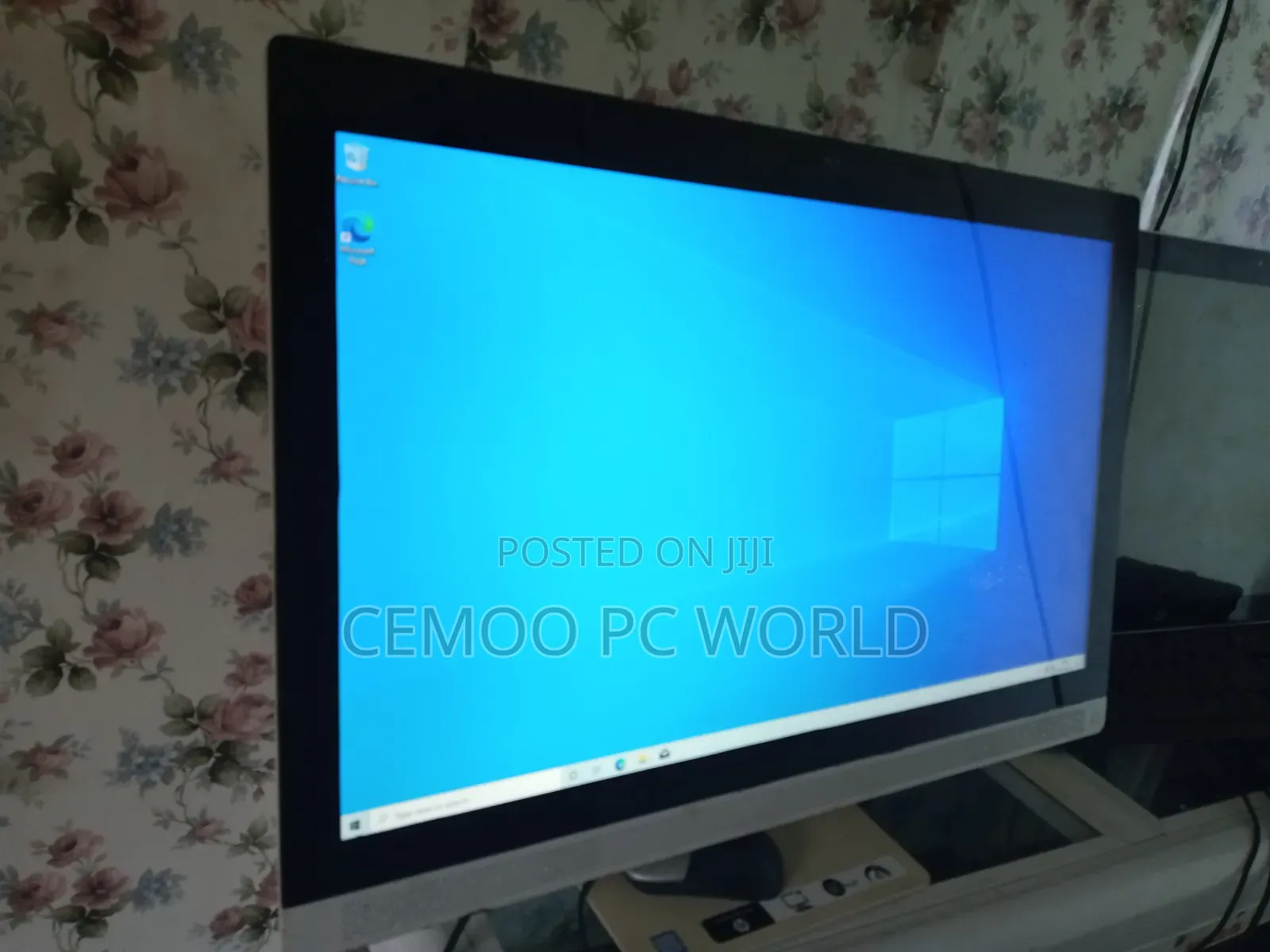 Desktop Computer HP Pavilion 27 8GB Intel Core I5 HDD 1T