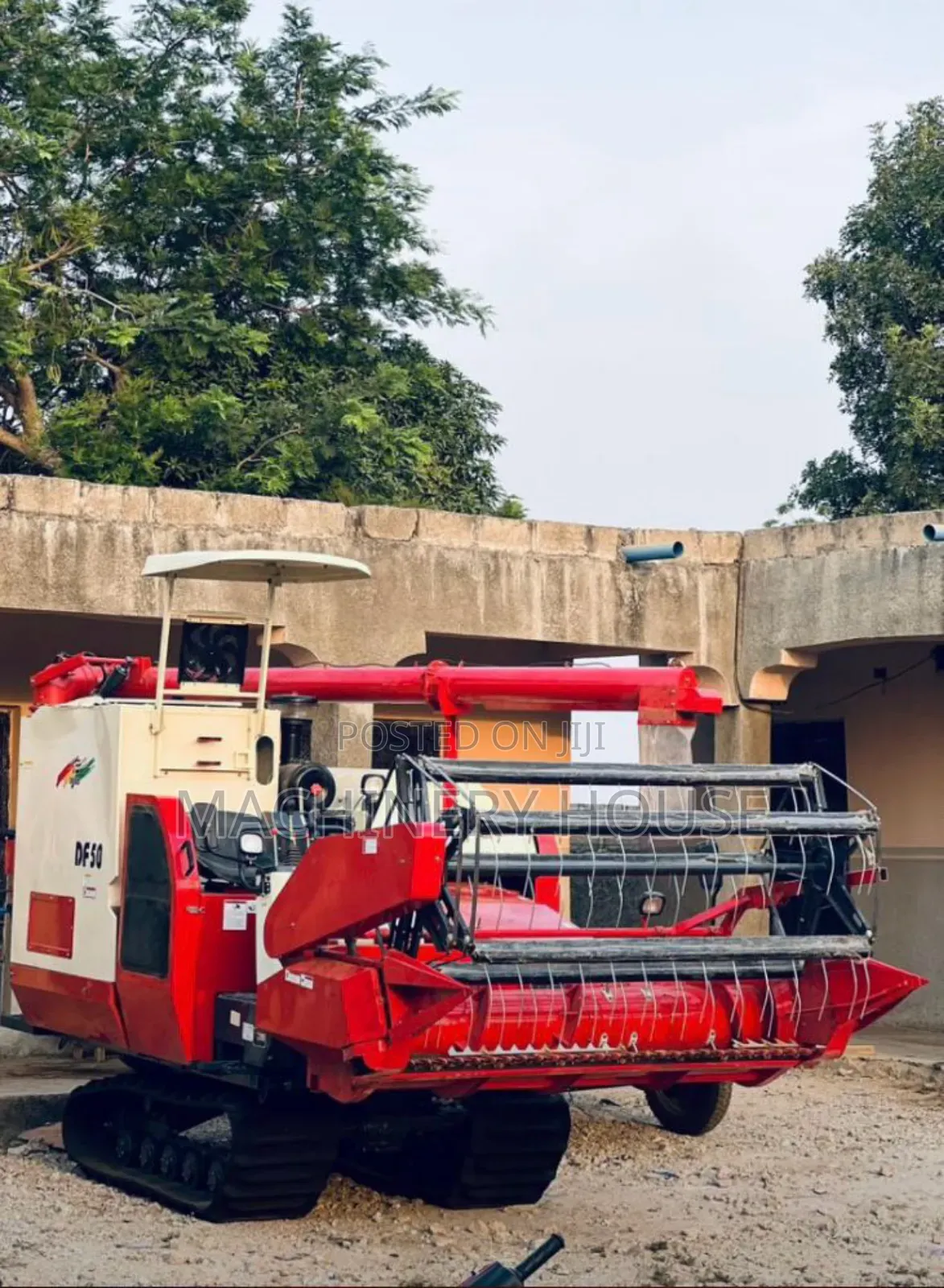 Df50 Combine Harvester