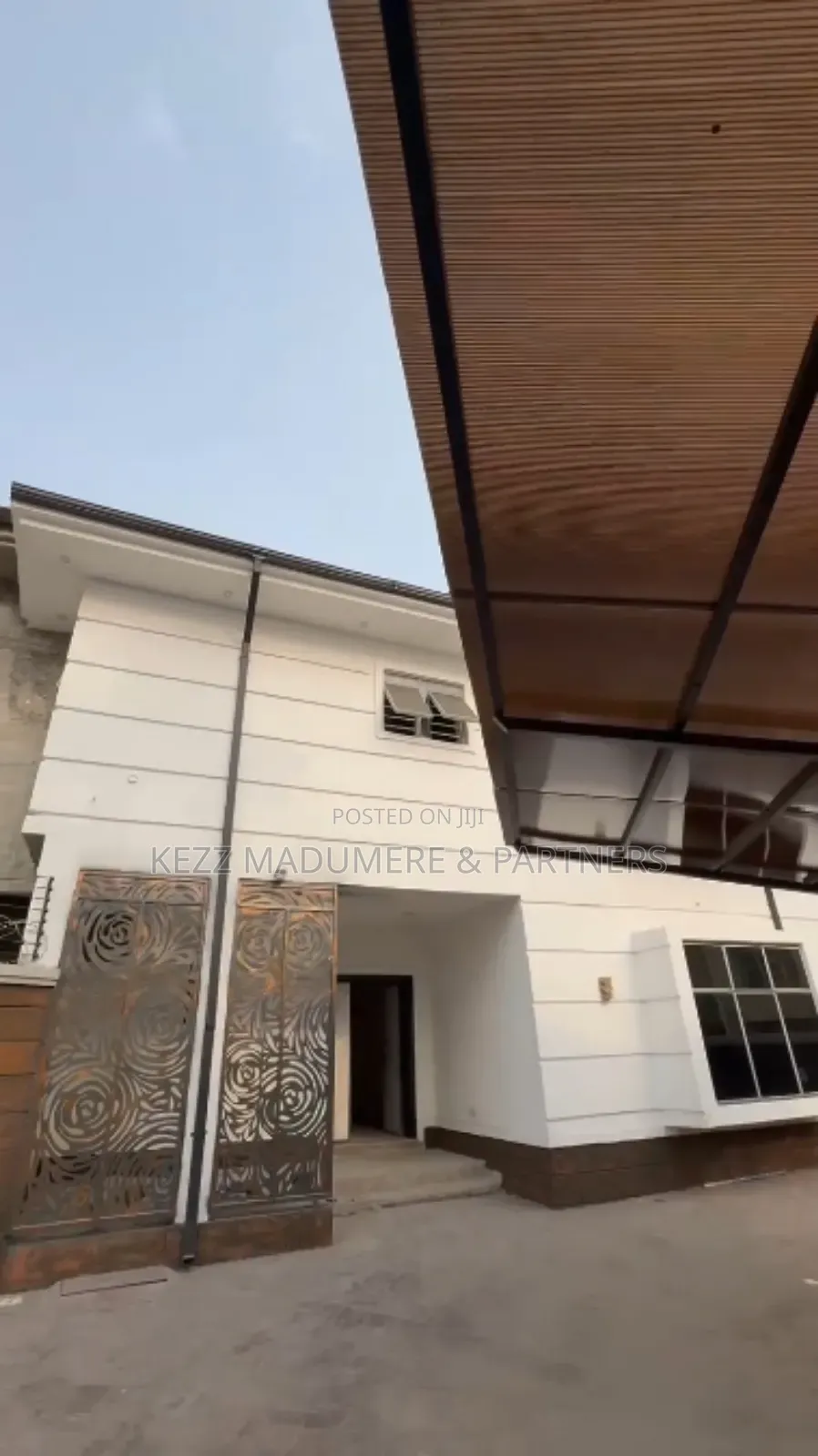 3bdrm Duplex in New Gra , Port for sale