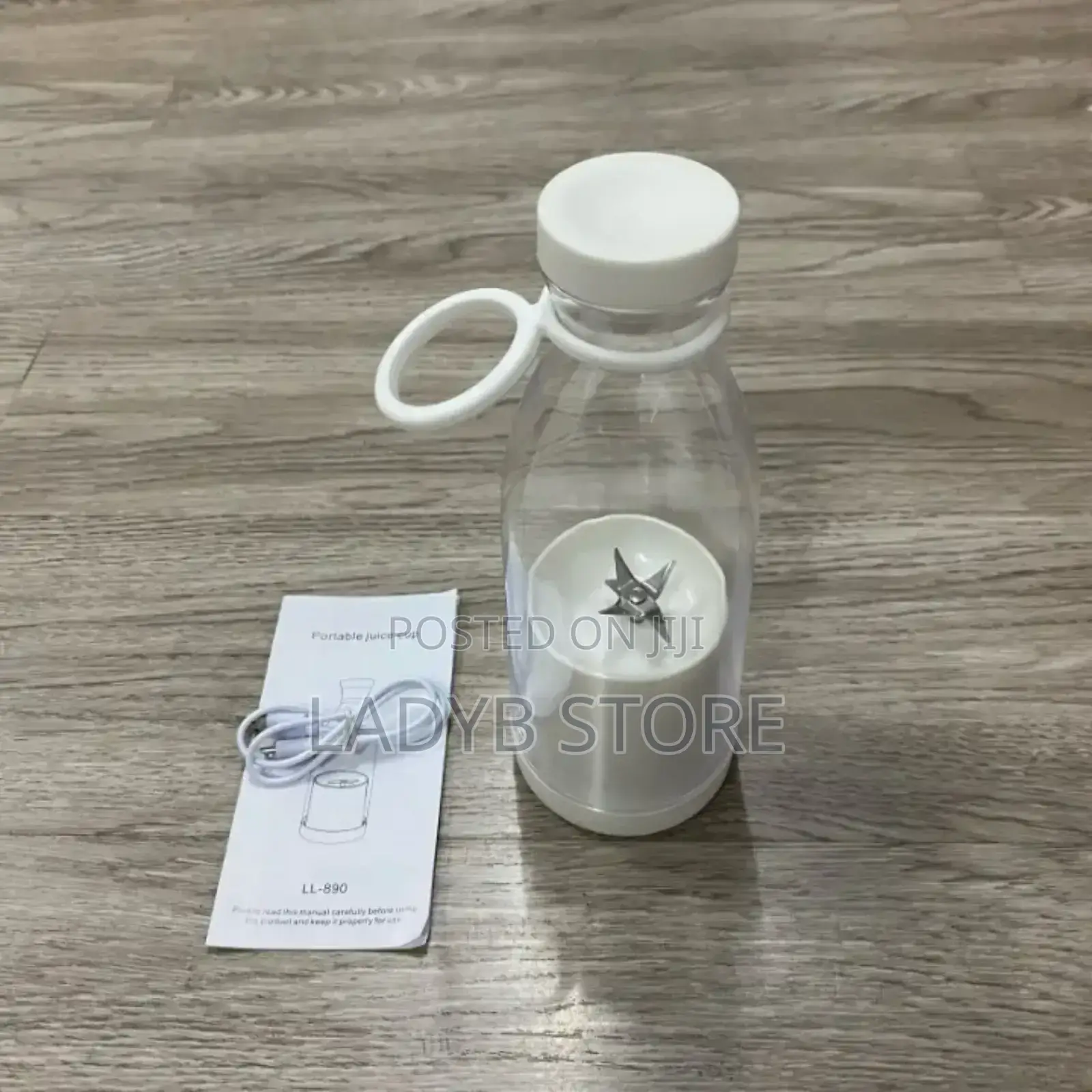 Portable Juicer / Smoothie Blender