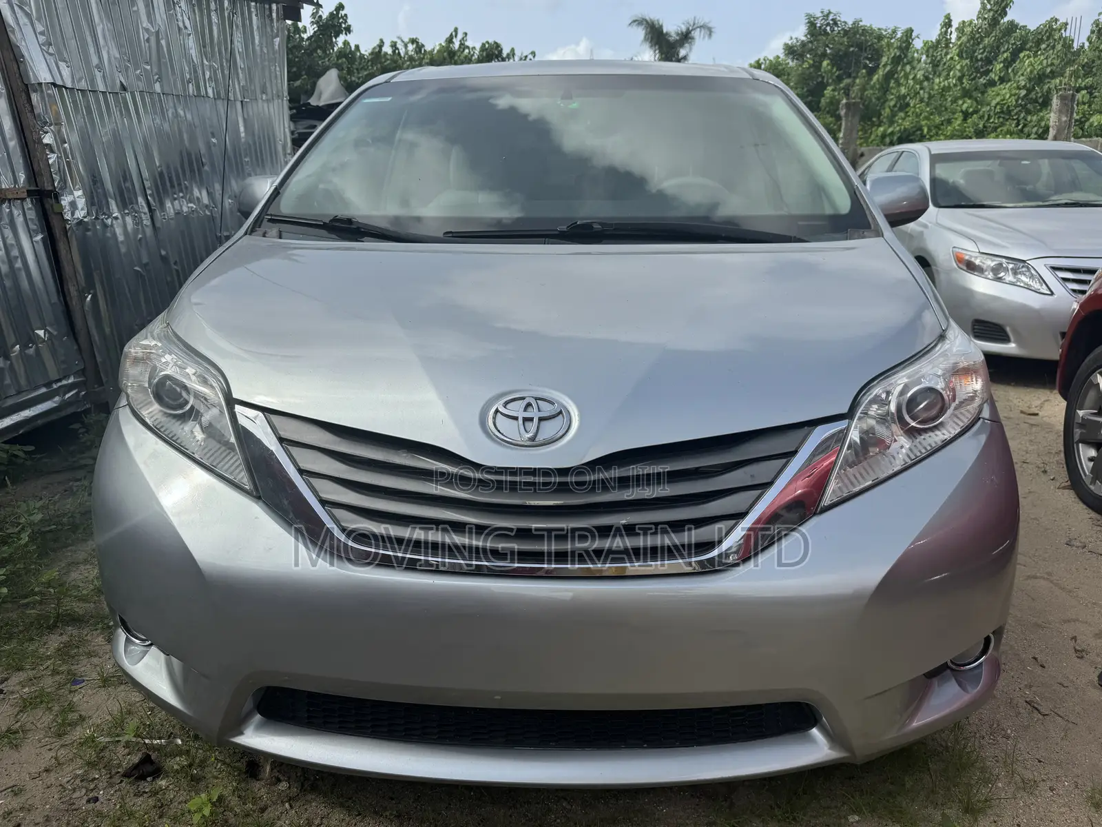 Toyota Sienna XLE 7 Passenger 2012 Silver