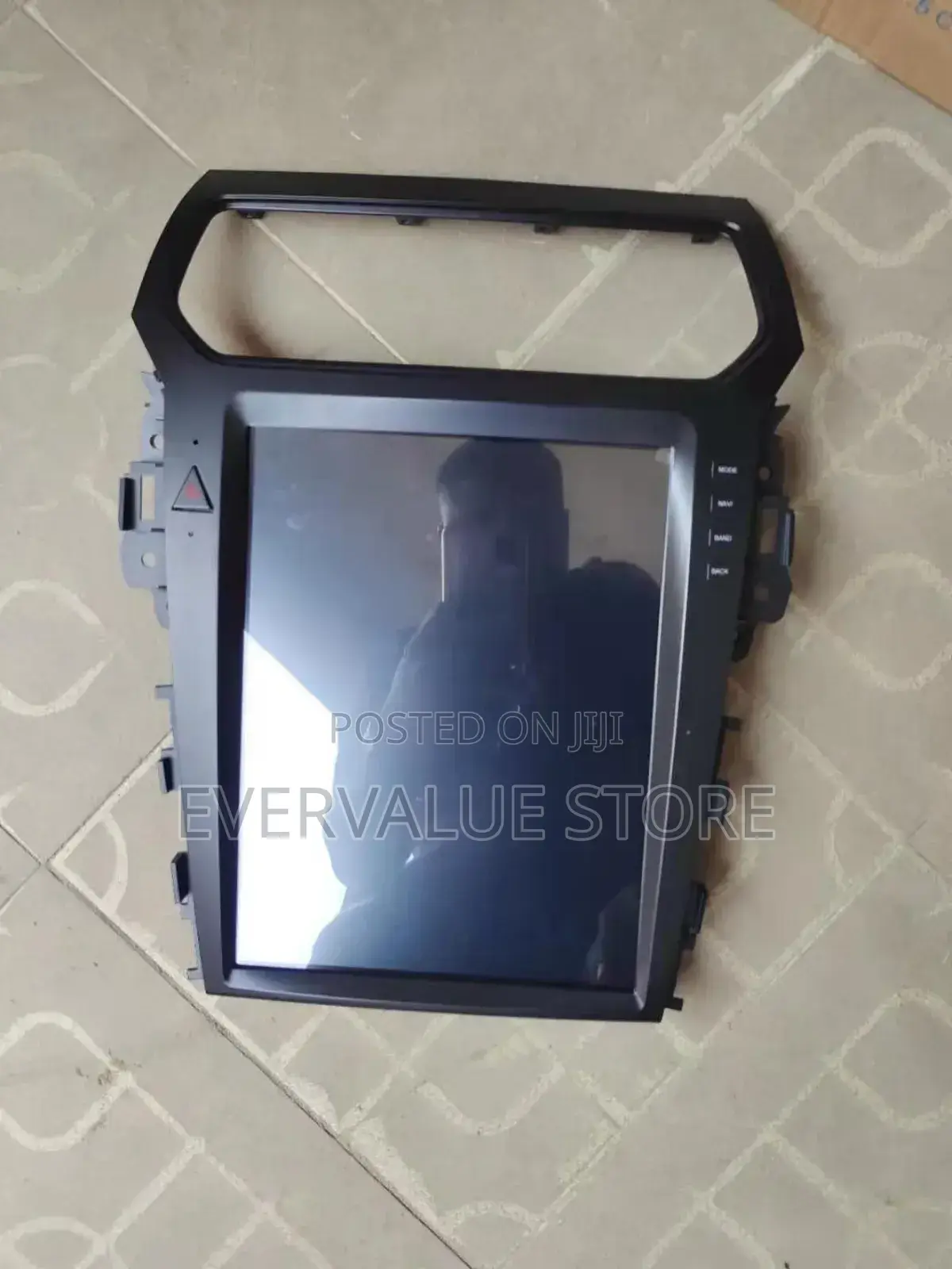 Ford Explorer 2011-2019 Tesla Android Player+Reverse Camera