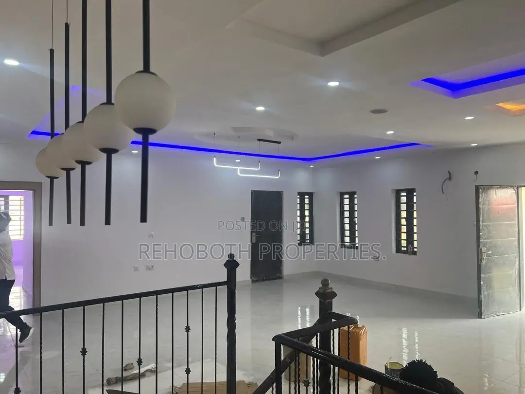 4bdrm Duplex in Blue Gate, Oluyole for sale