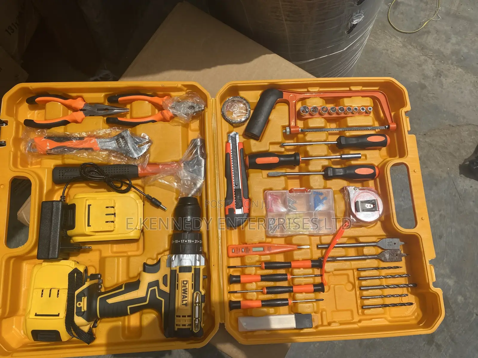 Dewalt Professional Hand Tools