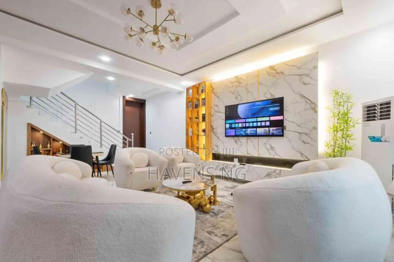 Luxury 4-Bedroom Apartment With Cinema, Pool More