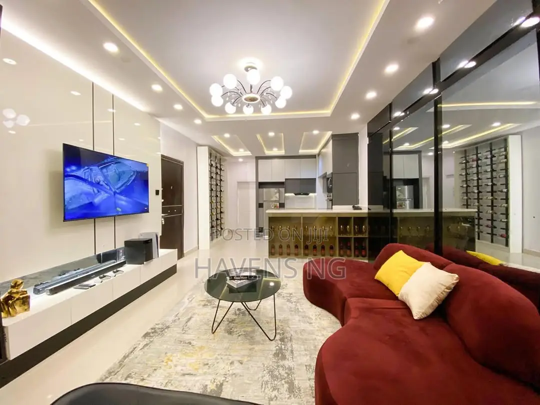 Exquisitely Furnished 1-Bedroom Apartment
