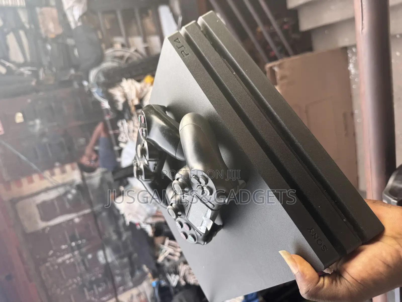 Neatly London Used Playstation 4 Pro