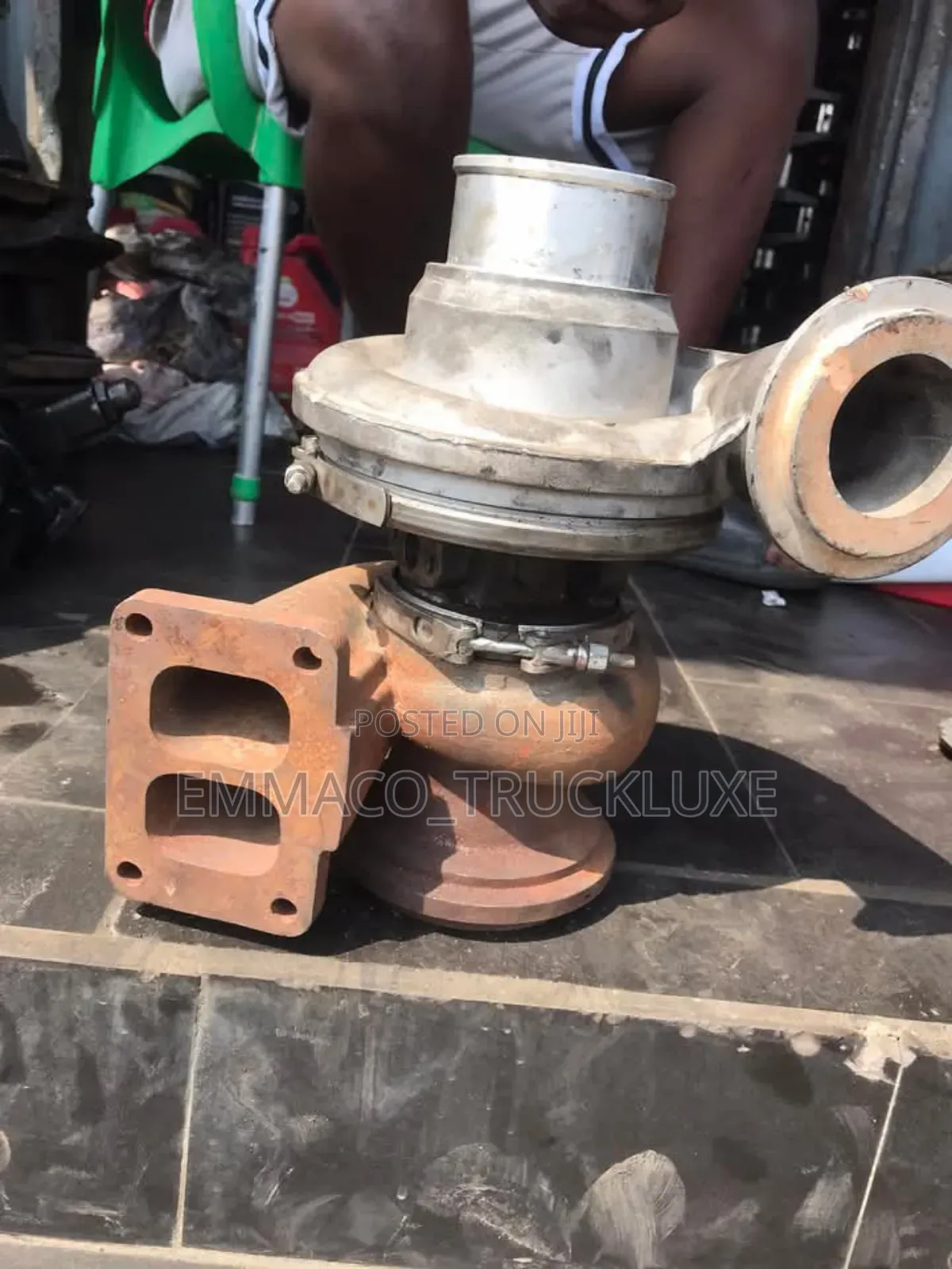 Turbo Charger ( Mack )