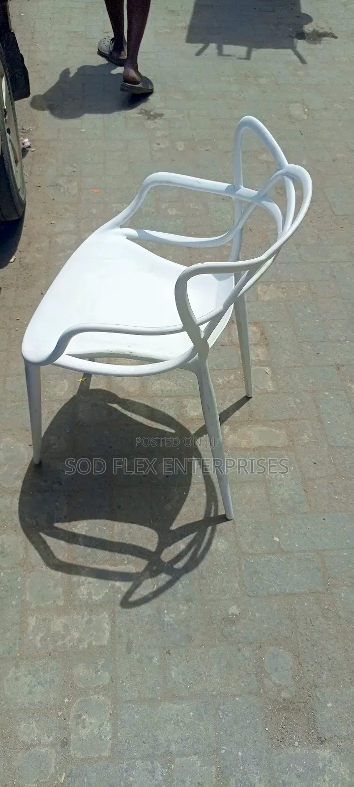 Durable, Beautiful and Fancy Plastic Chair