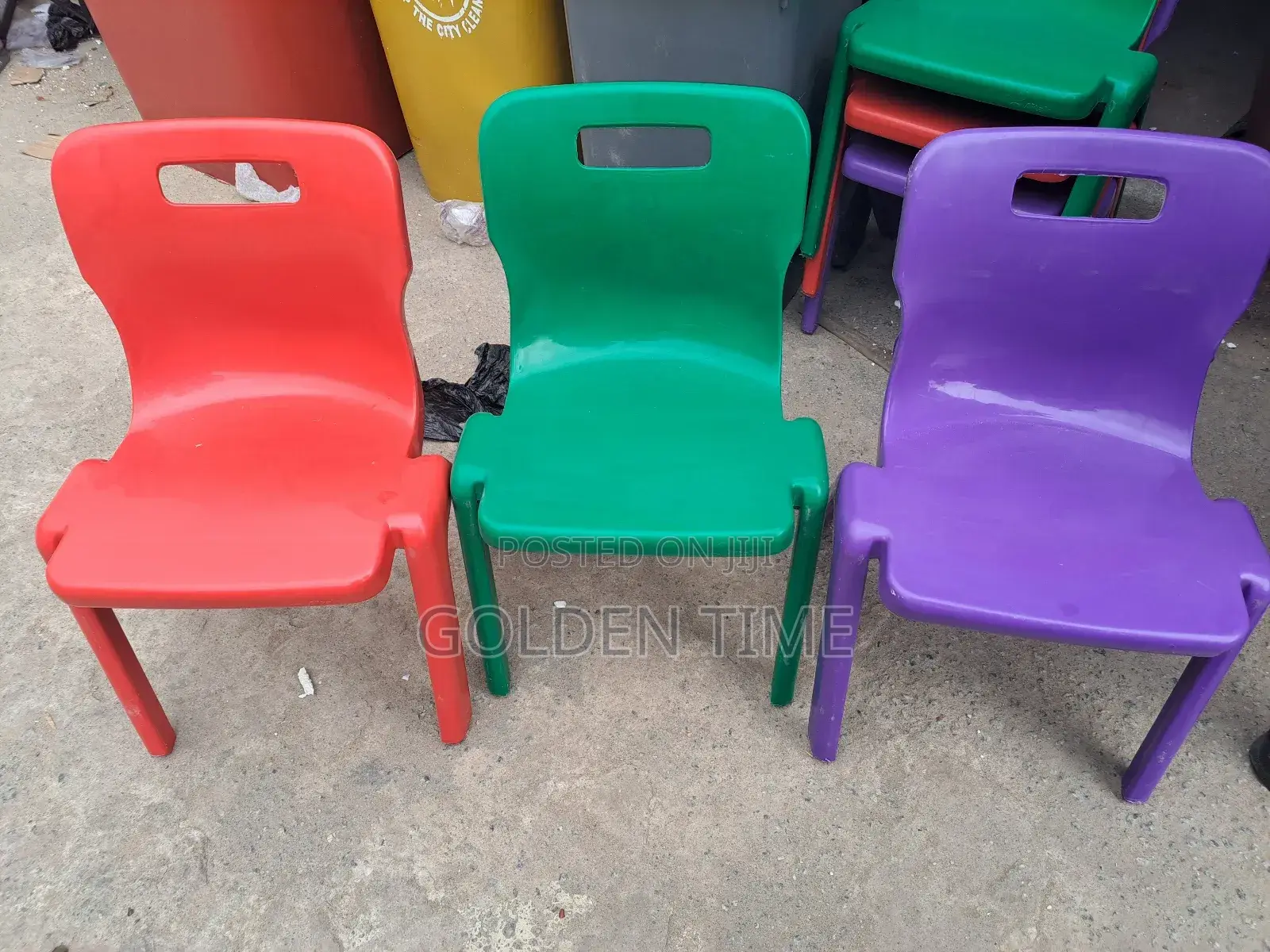 Plastic Strong School Chairs