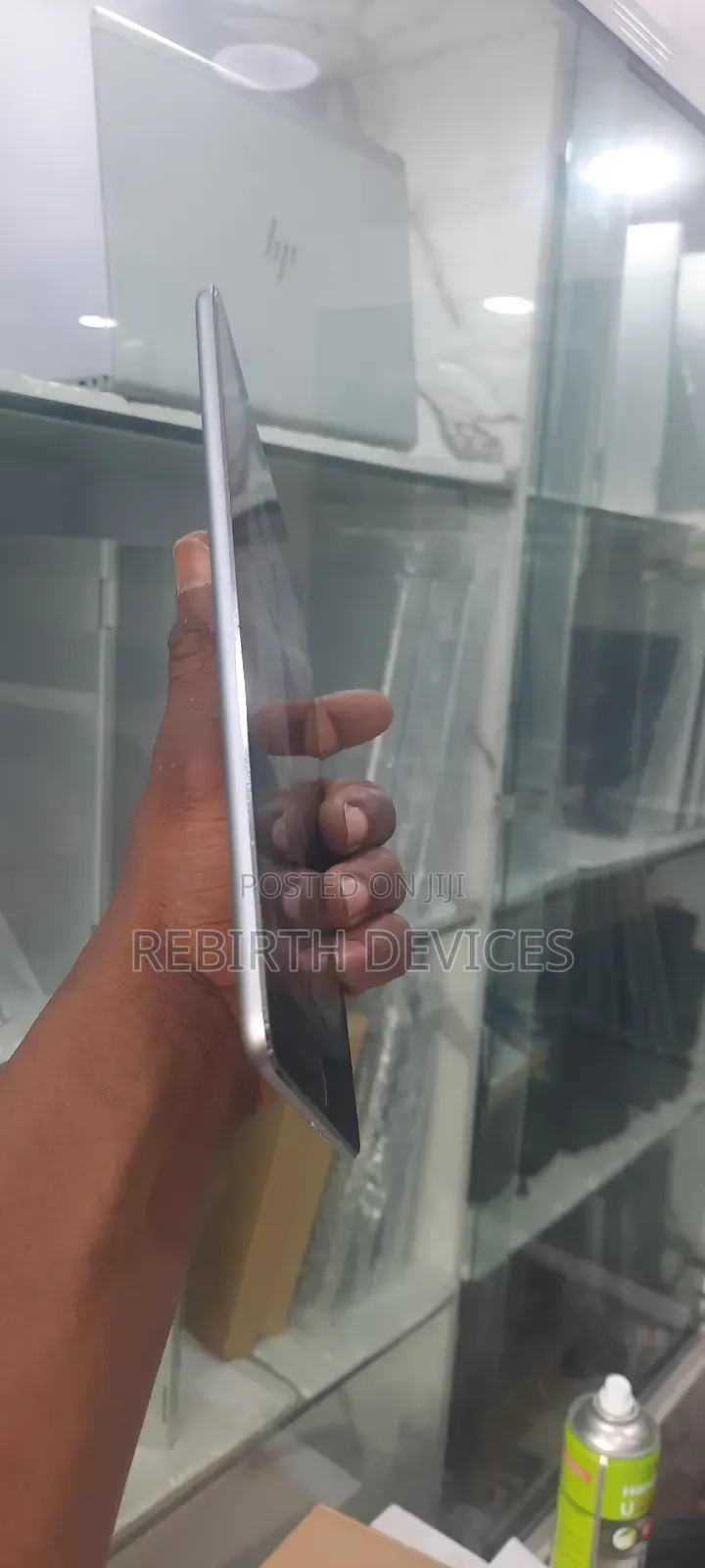 Apple iPad mini 4 128 GB Gray