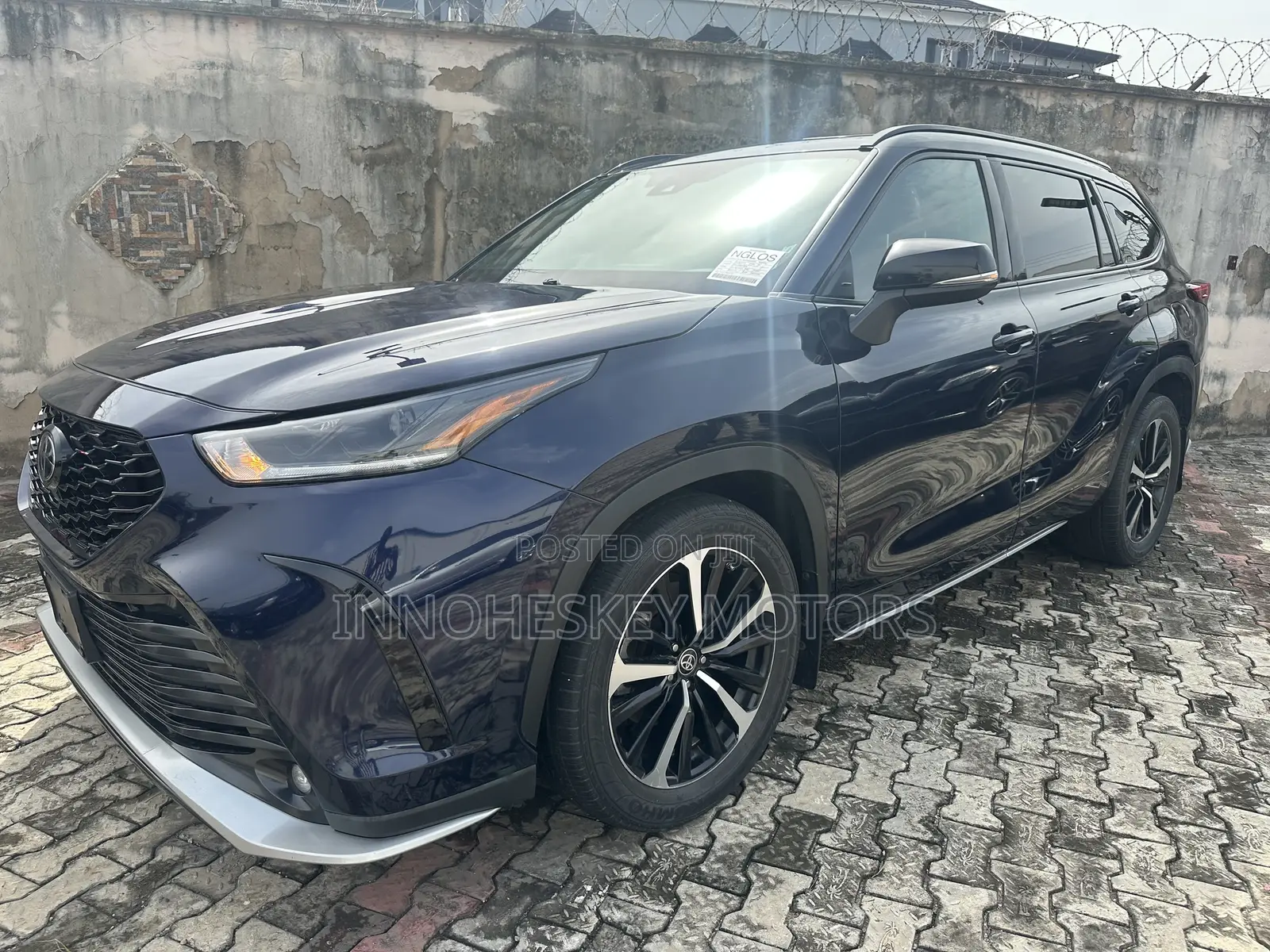 Toyota Highlander XSE 2021 Blue