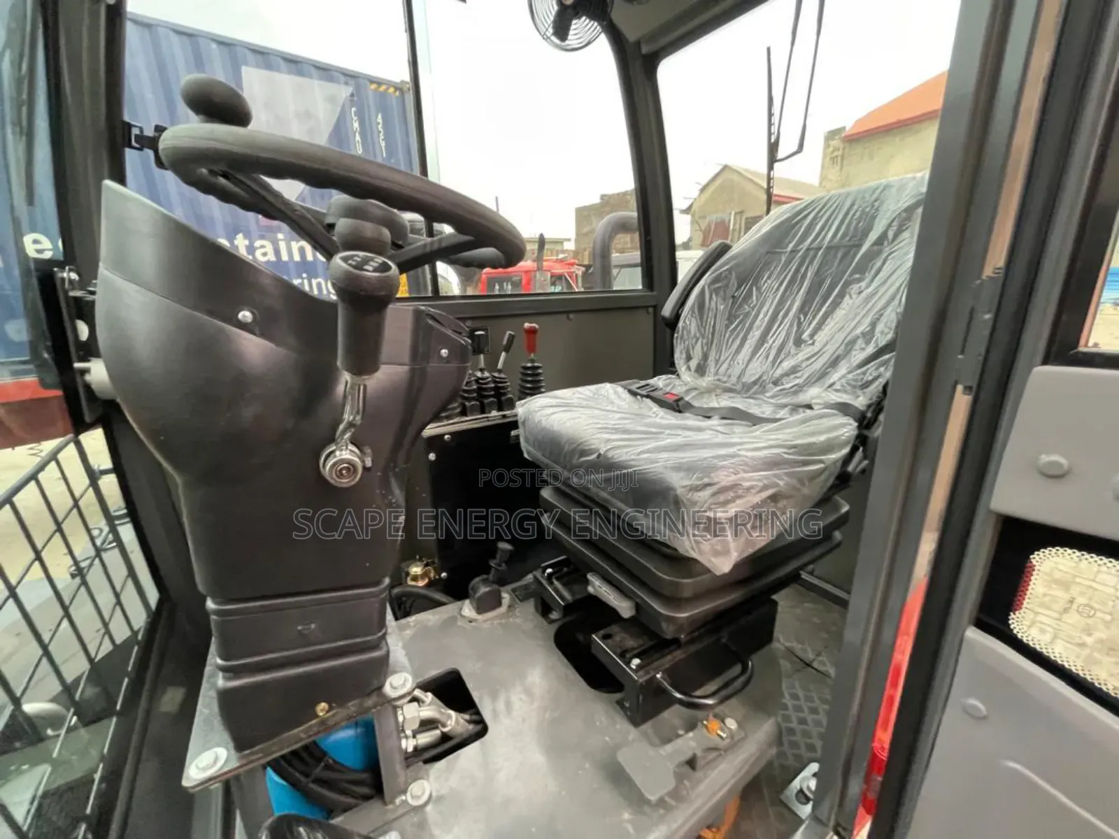 Self Loaded Concrete Mixer 4 Cubic Meters