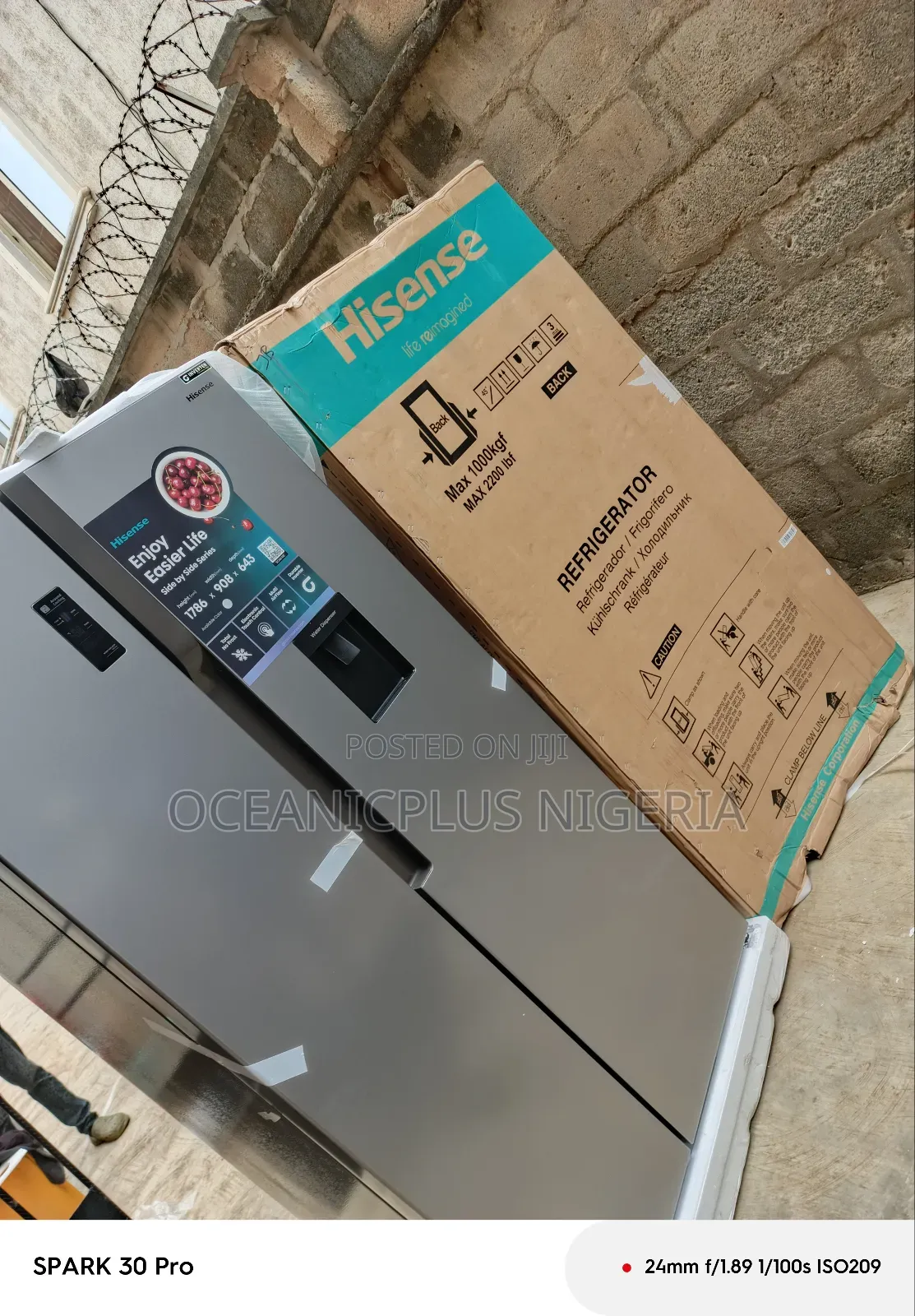 Hisense Fast Freezing Side by Side Refrigerator