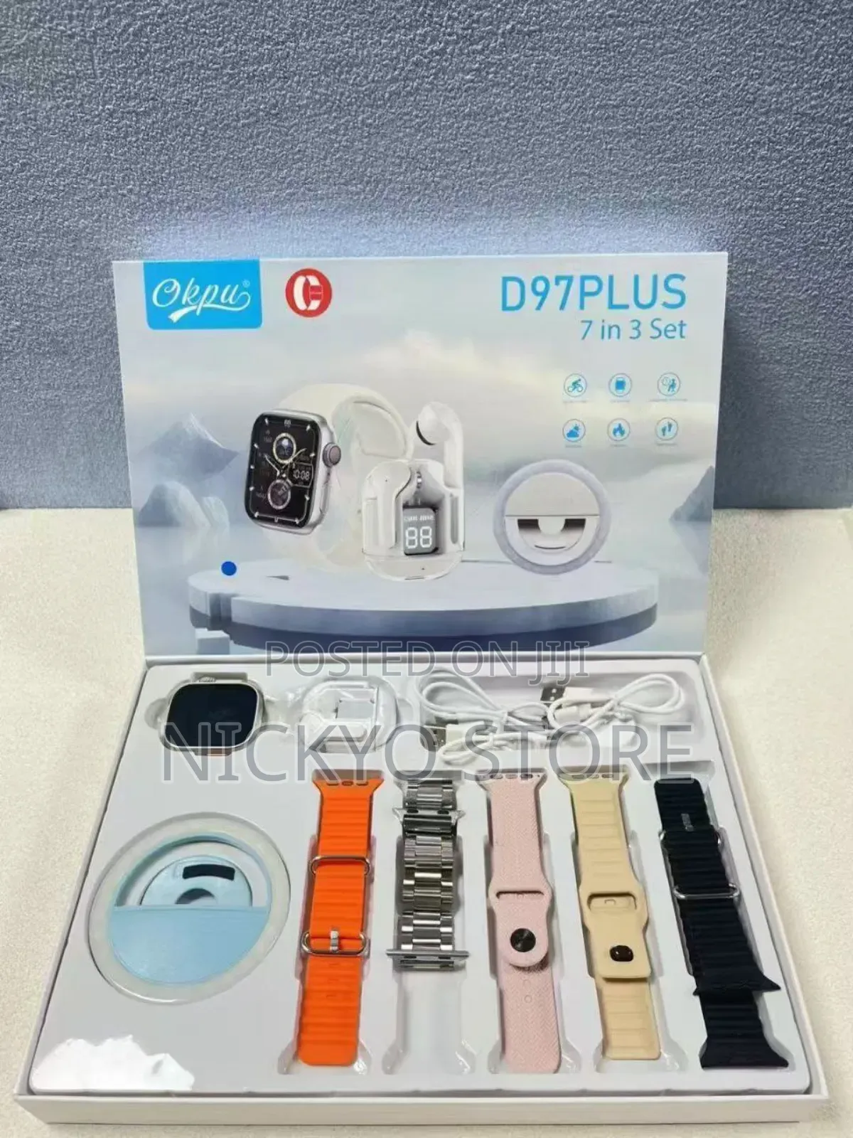 D97plus 7-in-3 Smartwatch Gift Set