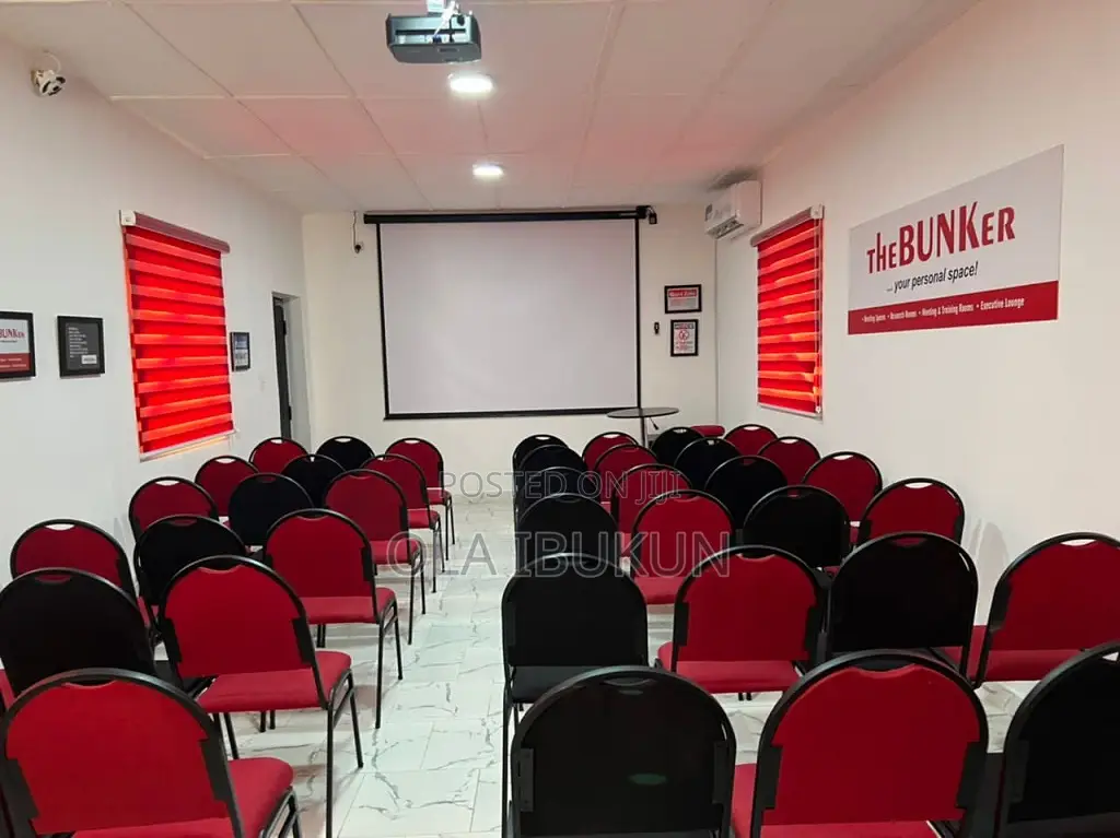 Traning Hall and Meeting Room Work Space Virtual Office