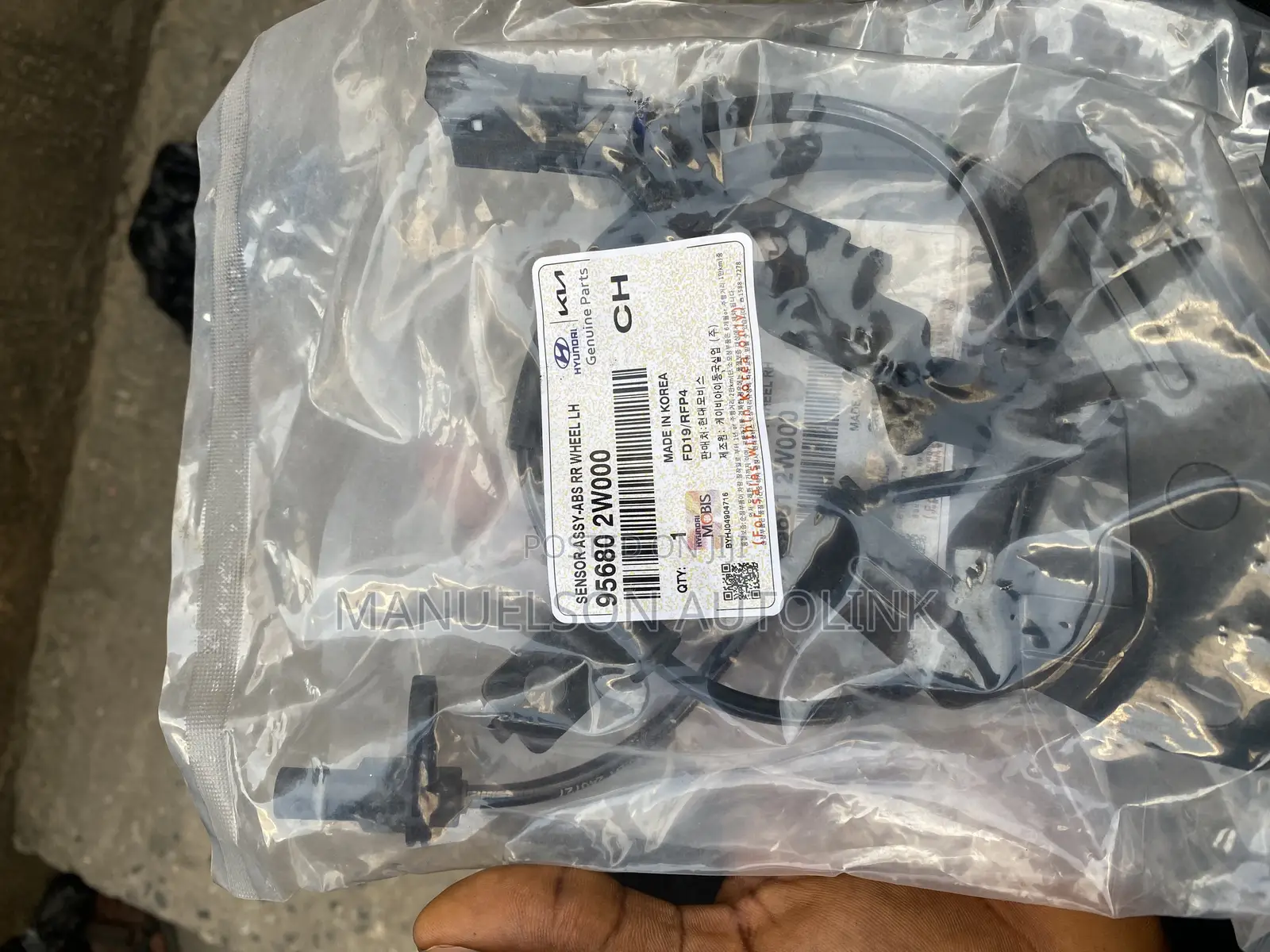 Abs Sensor for Santa Fe Sonata,Elantra 20011,2012,2014,2013
