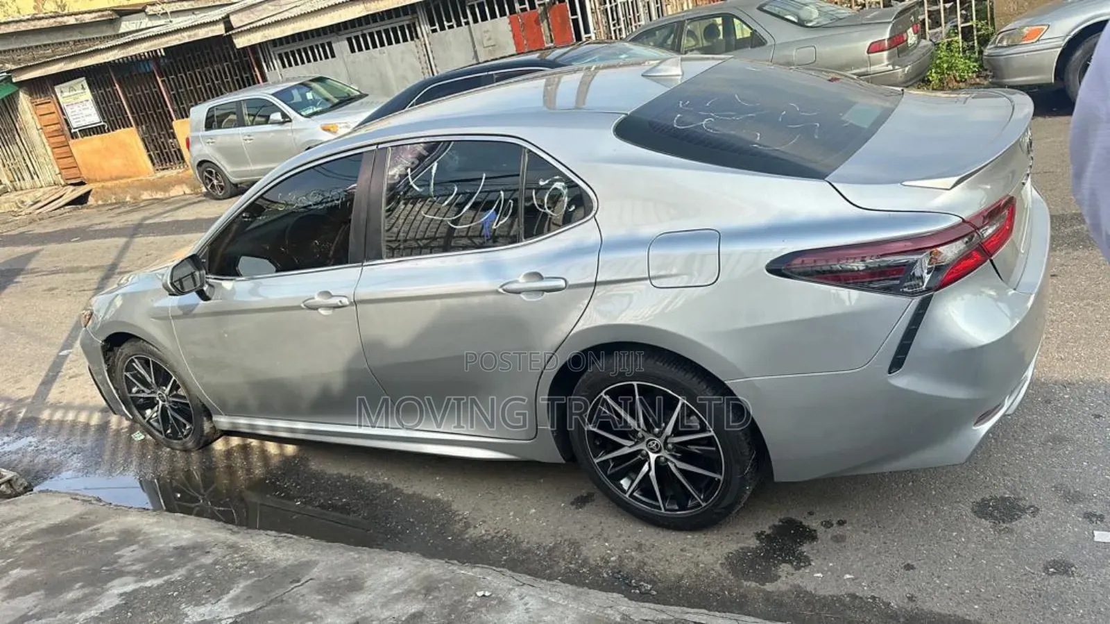 Toyota Camry 2021 Silver
