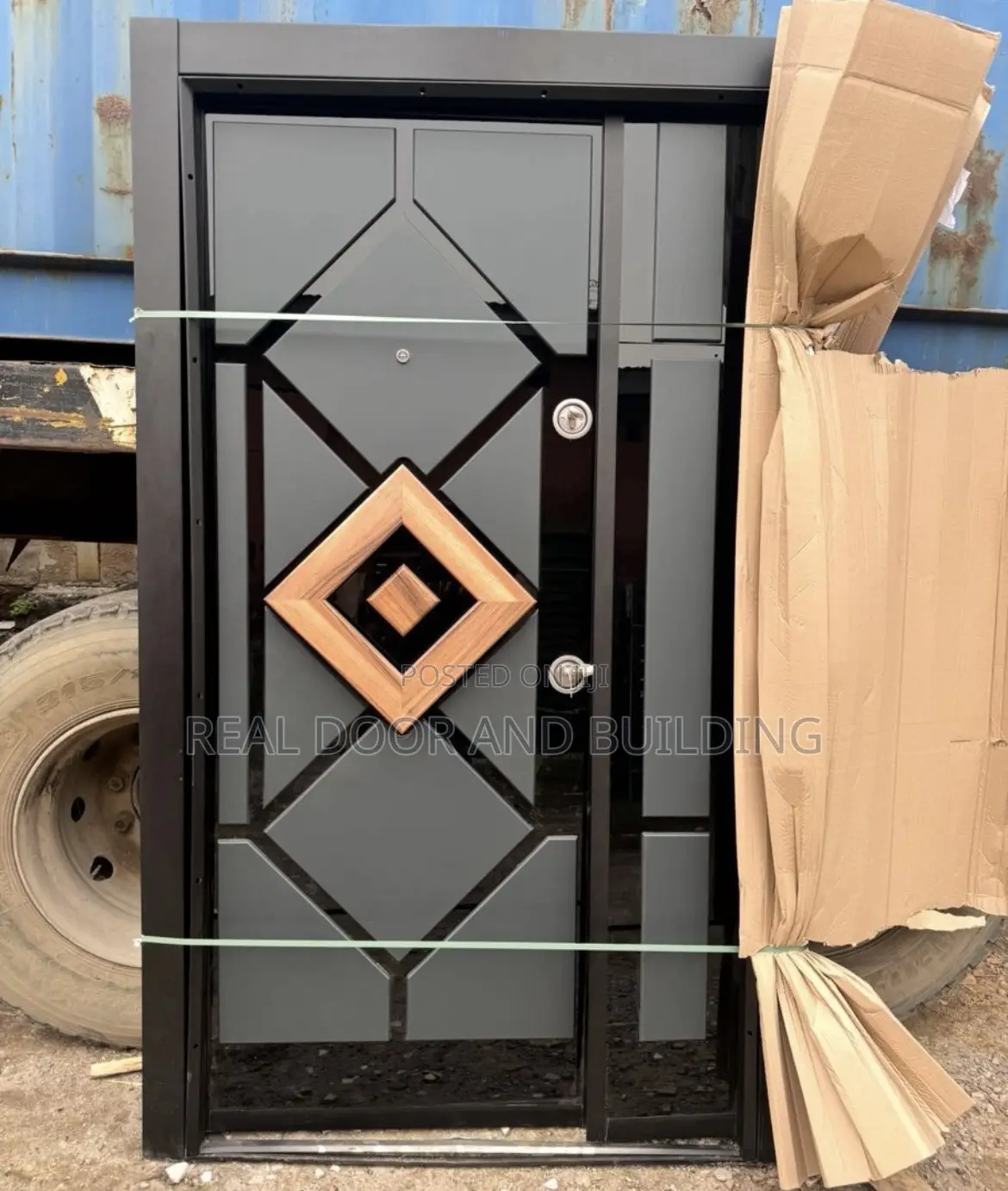 New Imported Luxury Turkish 4ft Double Opening.