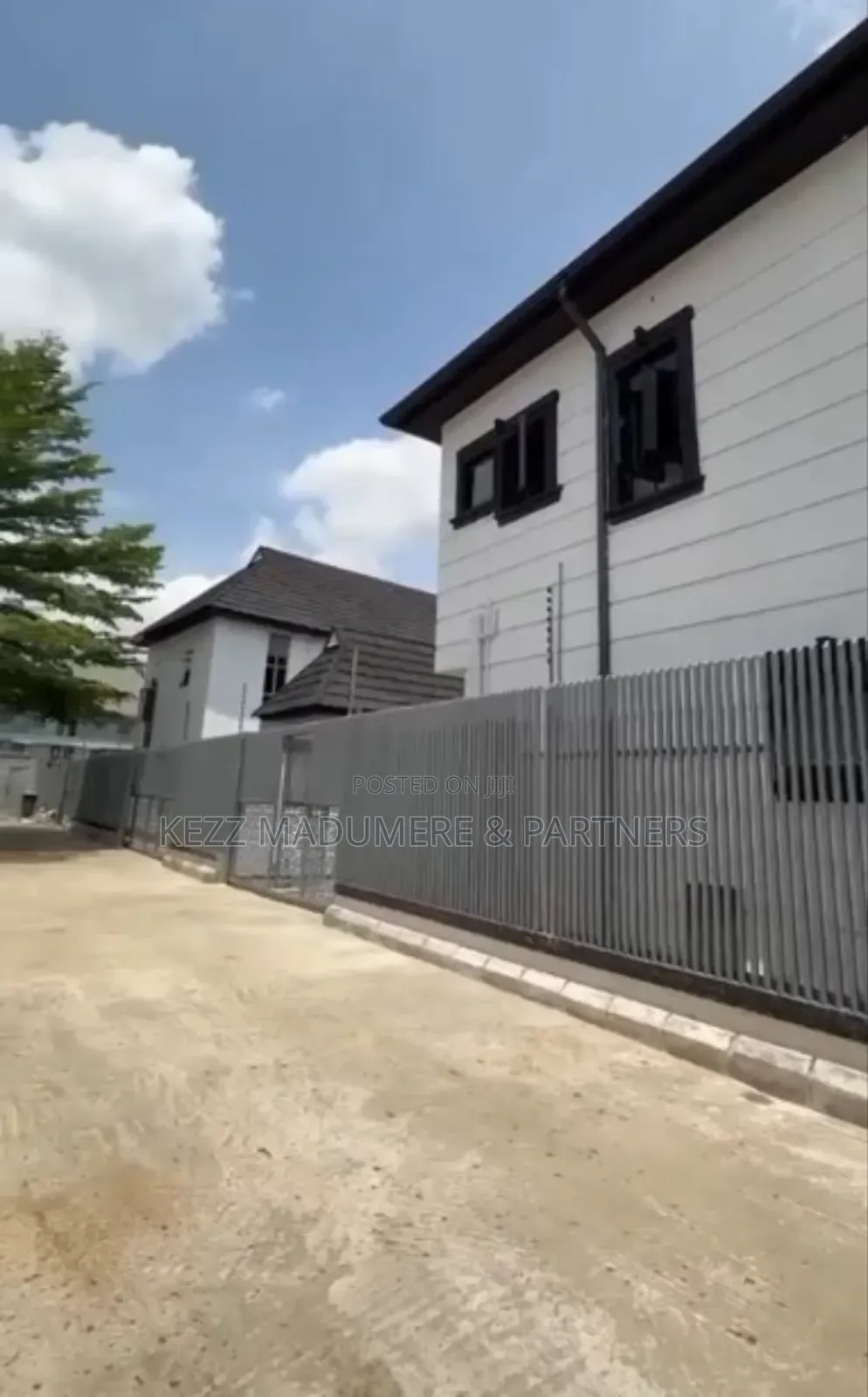 Furnished 4bdrm Duplex in Gated Estate Nta for sale