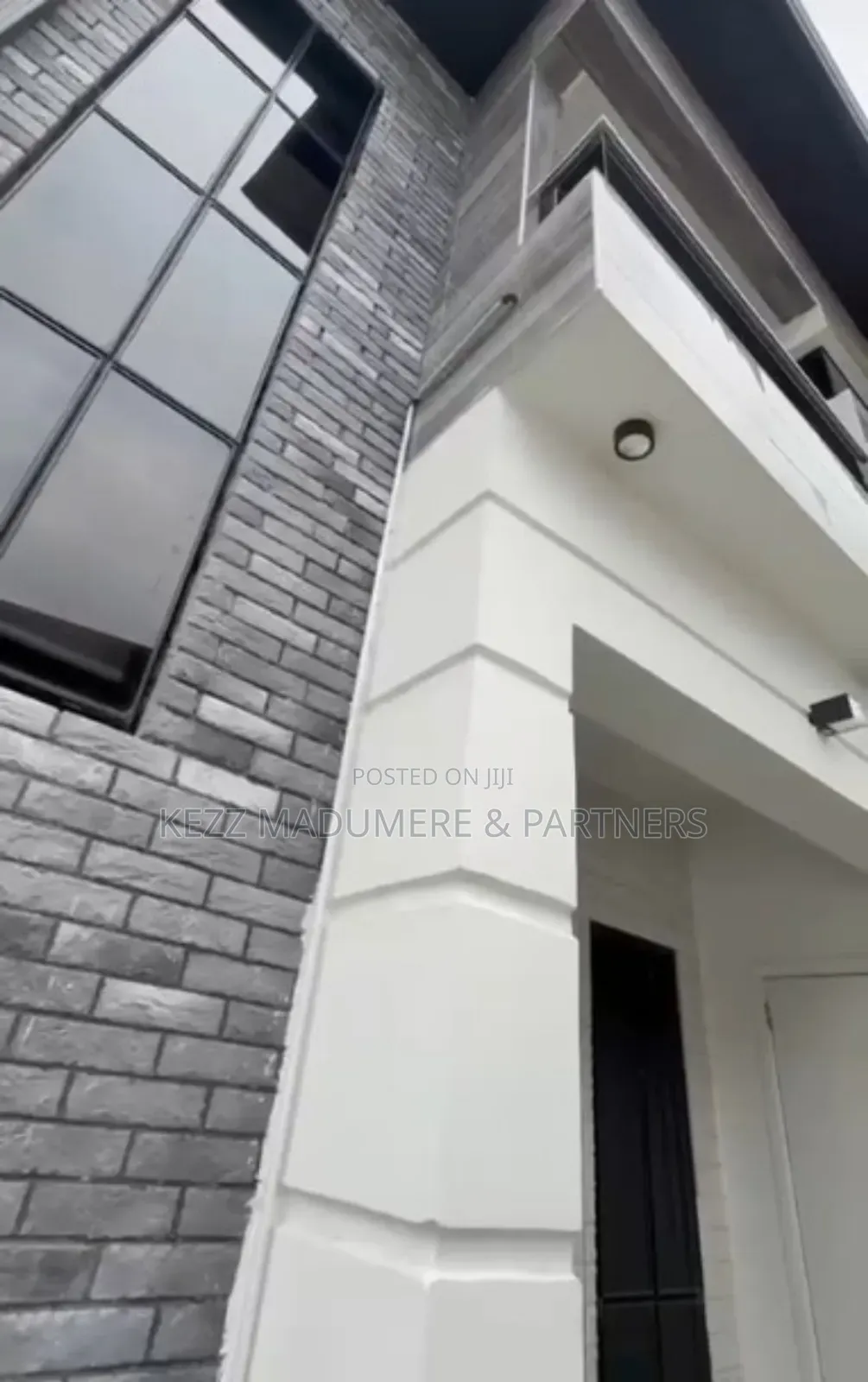 Furnished 4bdrm Duplex in Gated Estate Nta for sale