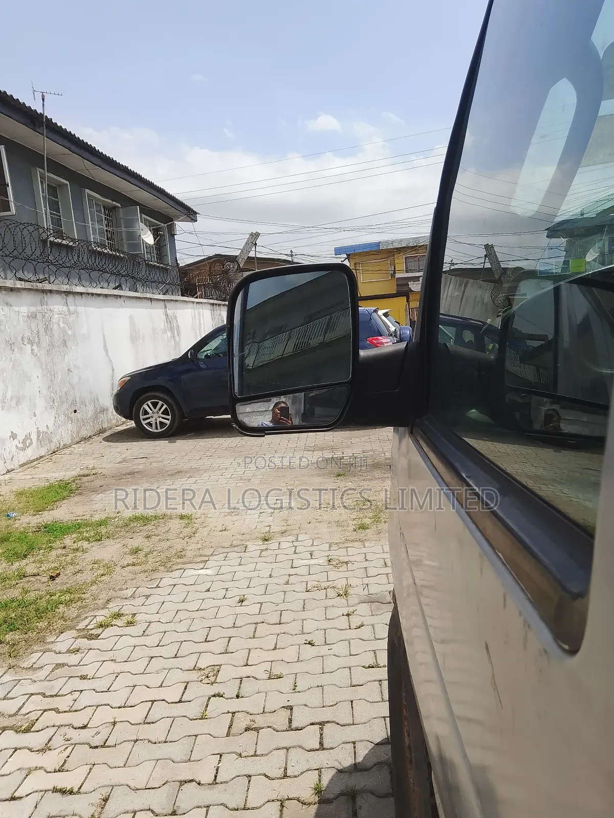 Van For Hire In Egbe/Idimu