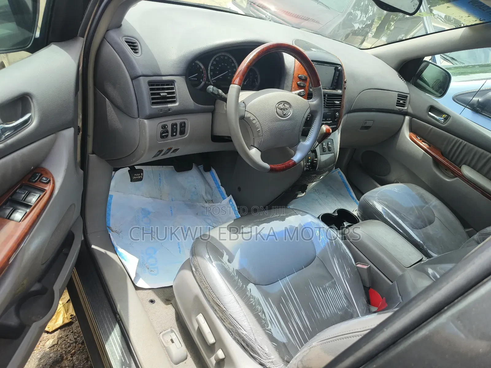Toyota Sienna XLE Limited AWD 2005 Gray