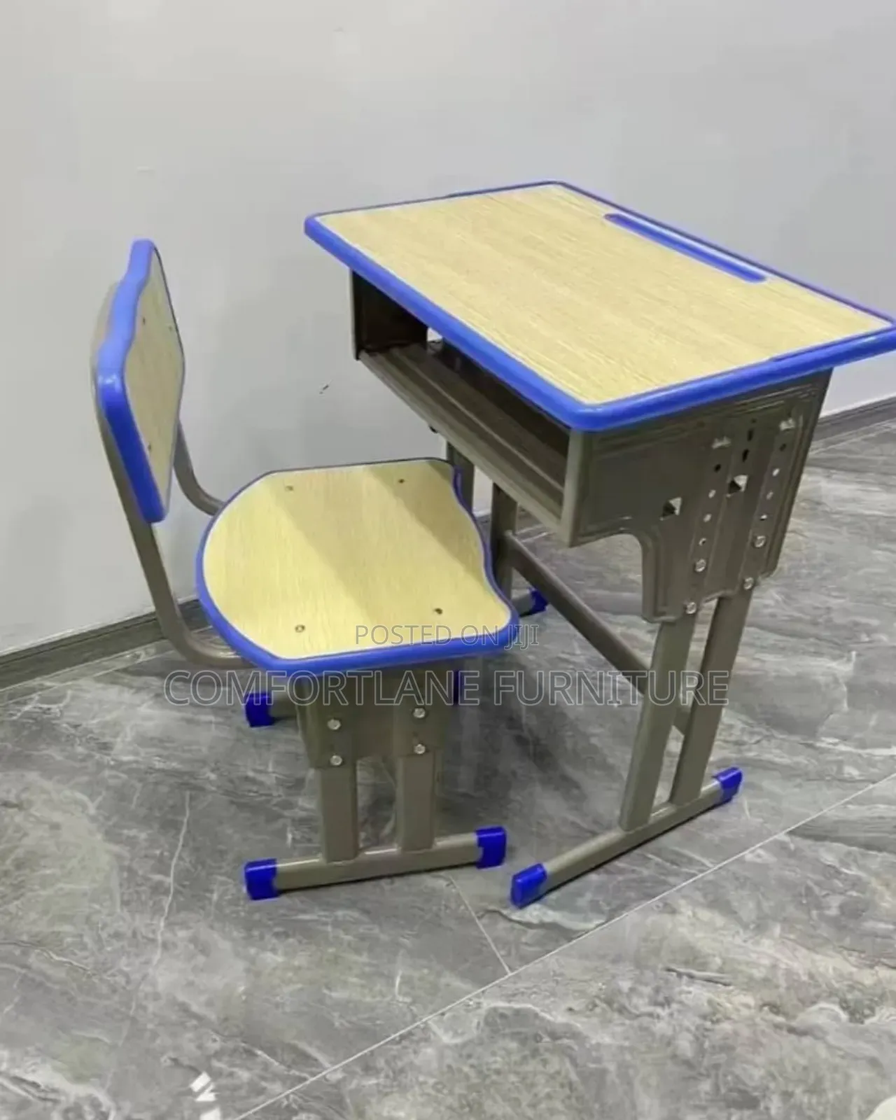 Students Table and Chair