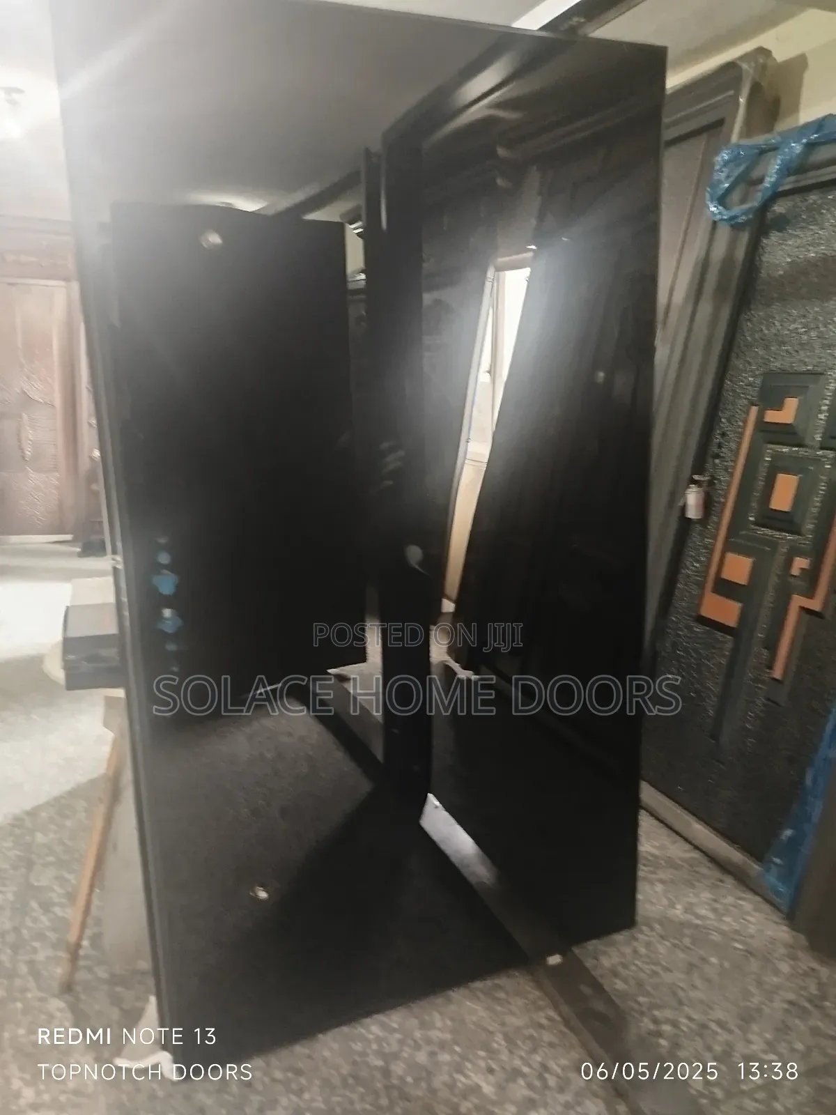 4ft Pivot Door
