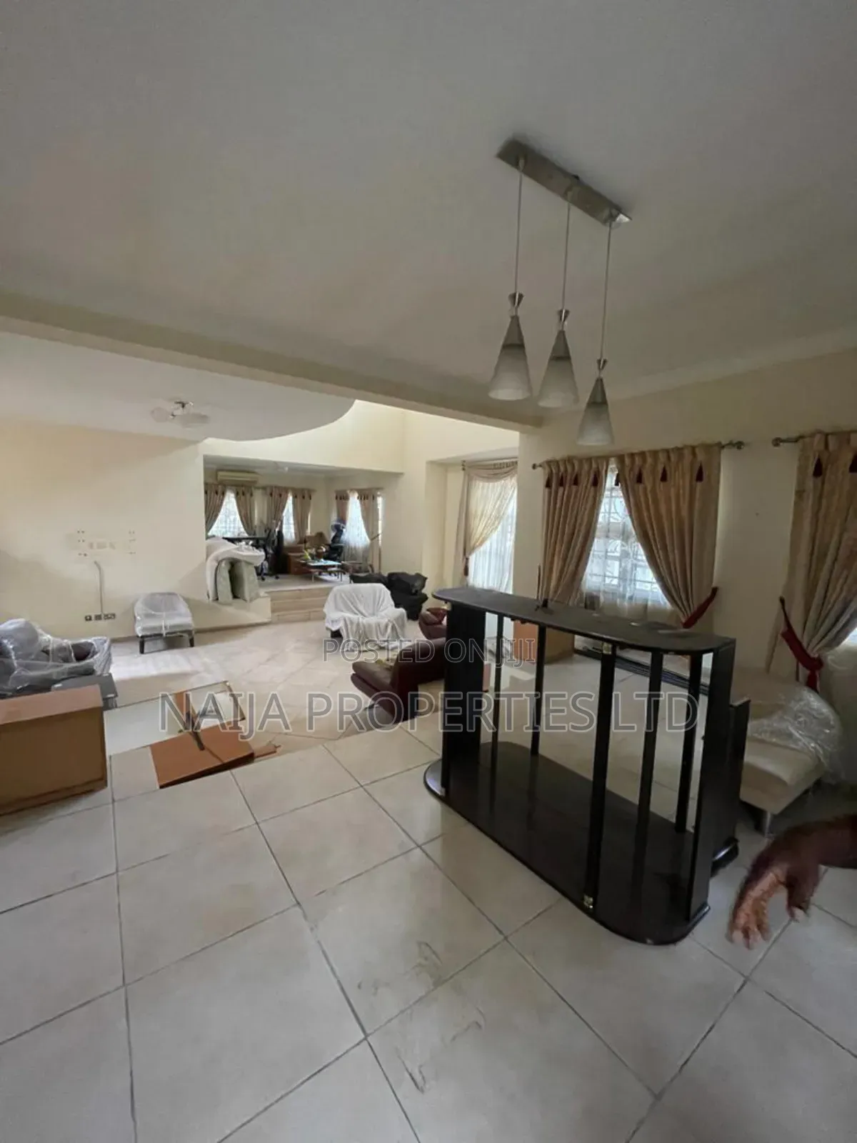 5bdrm Duplex in Vgc Lekki for sale