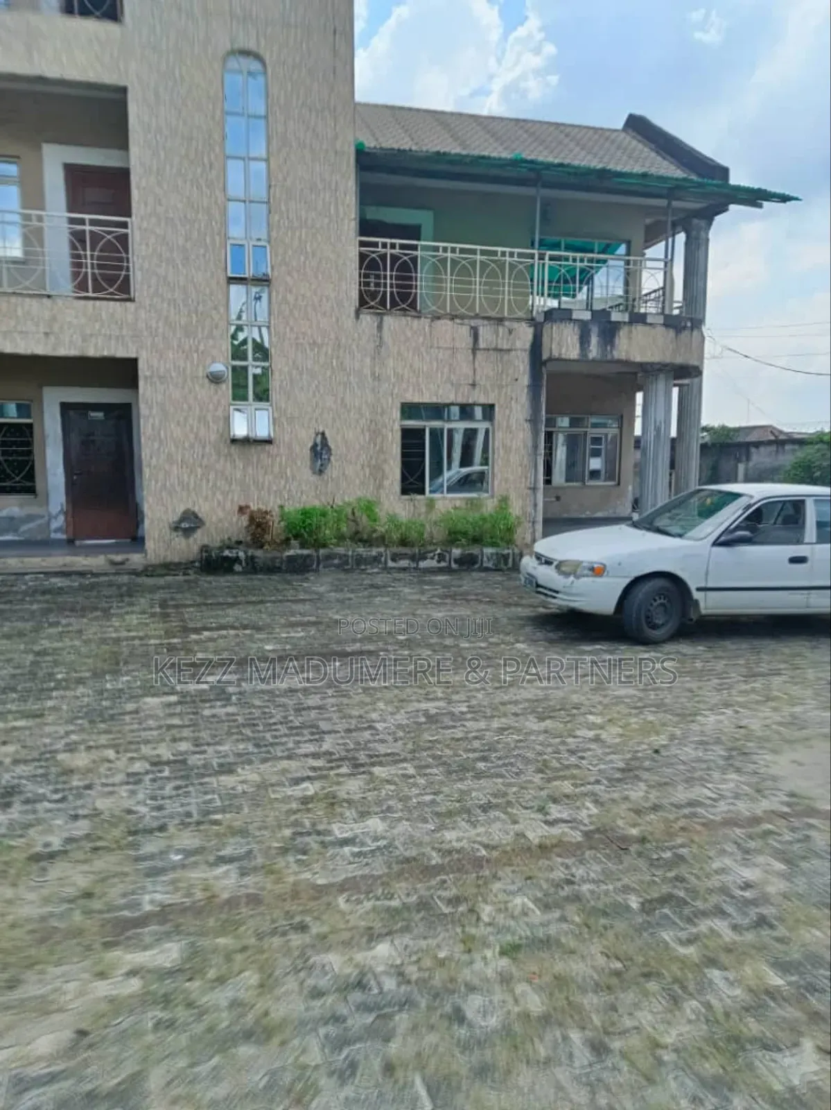 For Sale 13 Bedroom Duplex Like Hotel at Elelenwo Ph