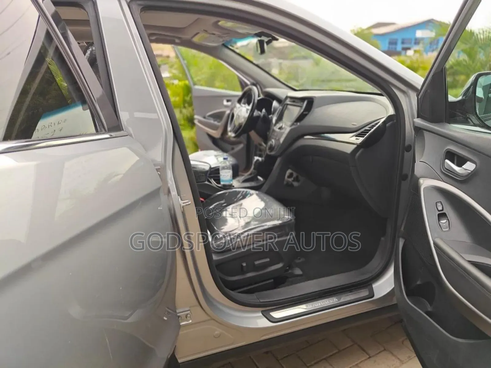 Hyundai Santa Fe Limited 4dr SUV AWD (3.3L 6cyl 6A) 2014 Silver