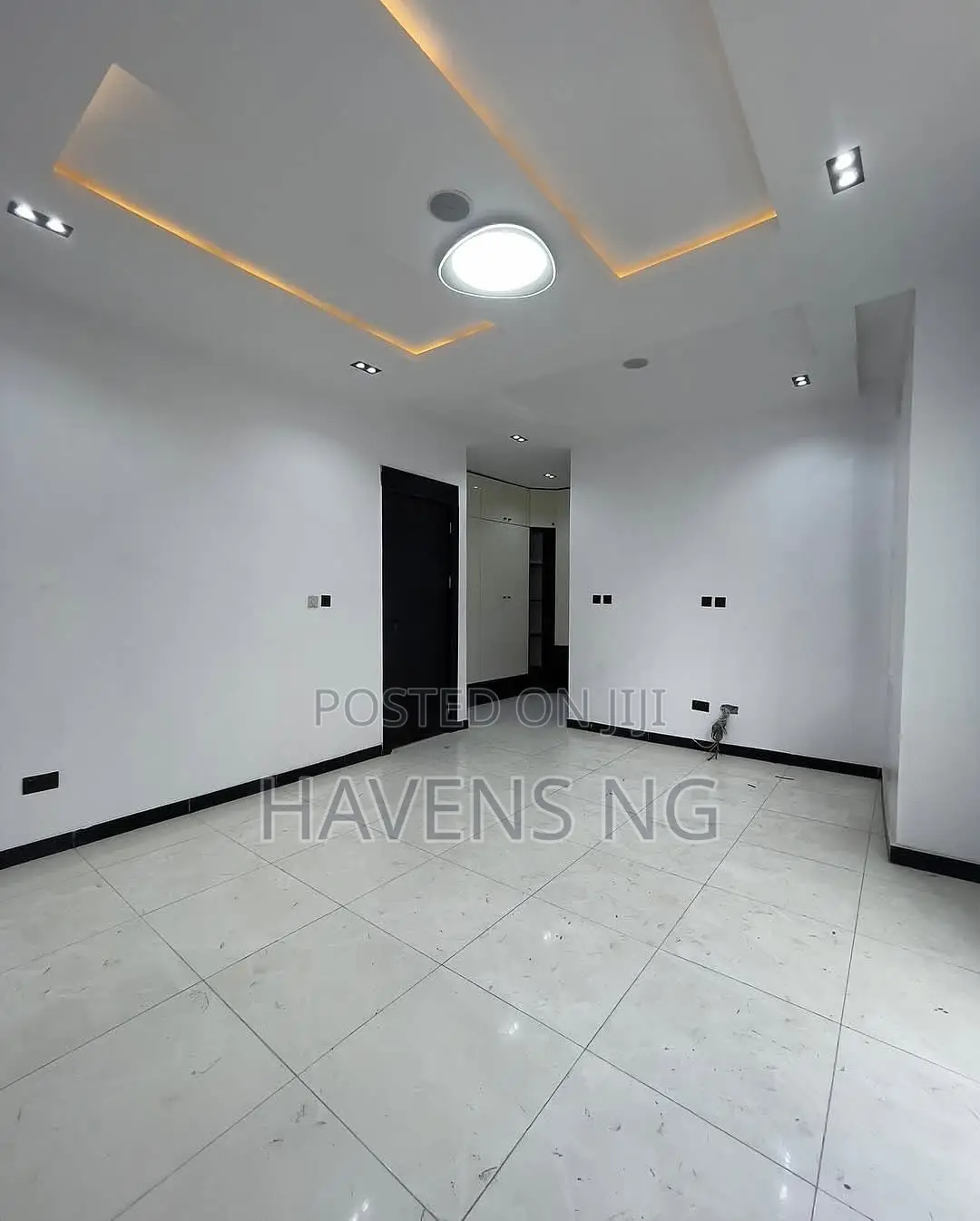 4bdrm Duplex in Ikate for sale